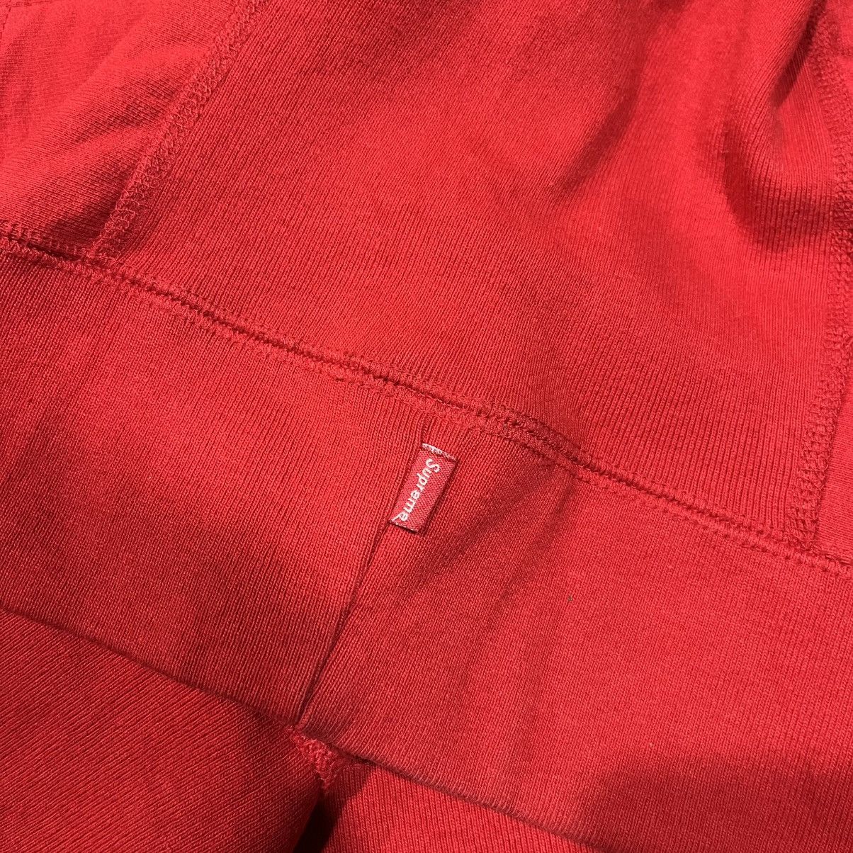 Supreme Supreme FW/16 Embroidered Hoodie Red on Red Size US L / EU 52-54 / 3 - 6 Thumbnail