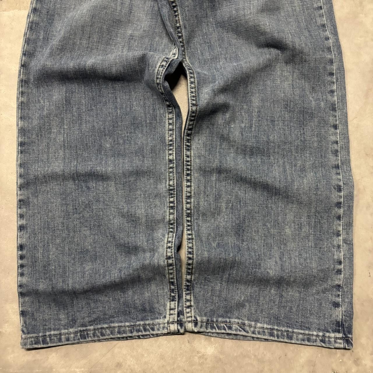 Japanese Brand × Vintage Crazy Vintage Y2K/2000s Medium Wash Essential Denim Jeans! Size US 33 - 6 Thumbnail