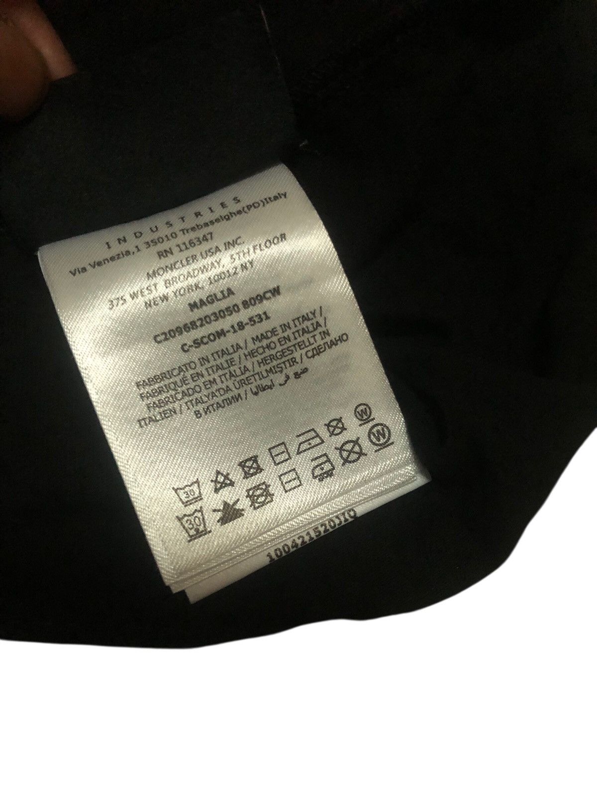 Moncler 🔥BNWT MONCLER Genius 2 1952 Black Love T-Shirt Love Size S / US 4 / IT 40 - 11 Thumbnail