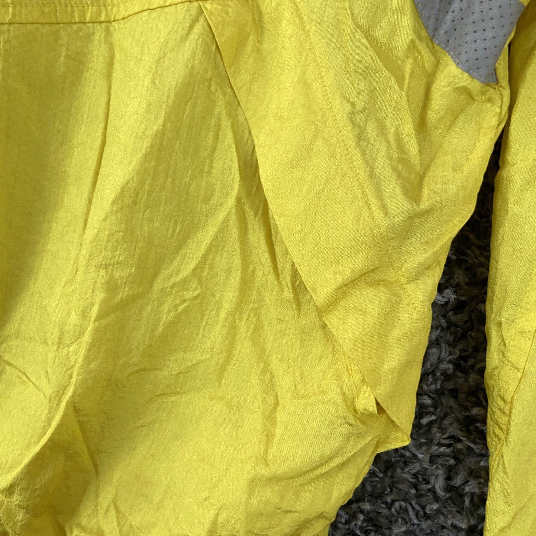Forever 21 FOREVER 21 Total Sport Windbreaker Jacket Women’s M Yellow Hooded Zip Up Sports Size M / US 6-8 / IT 42-44 - 3 Thumbnail