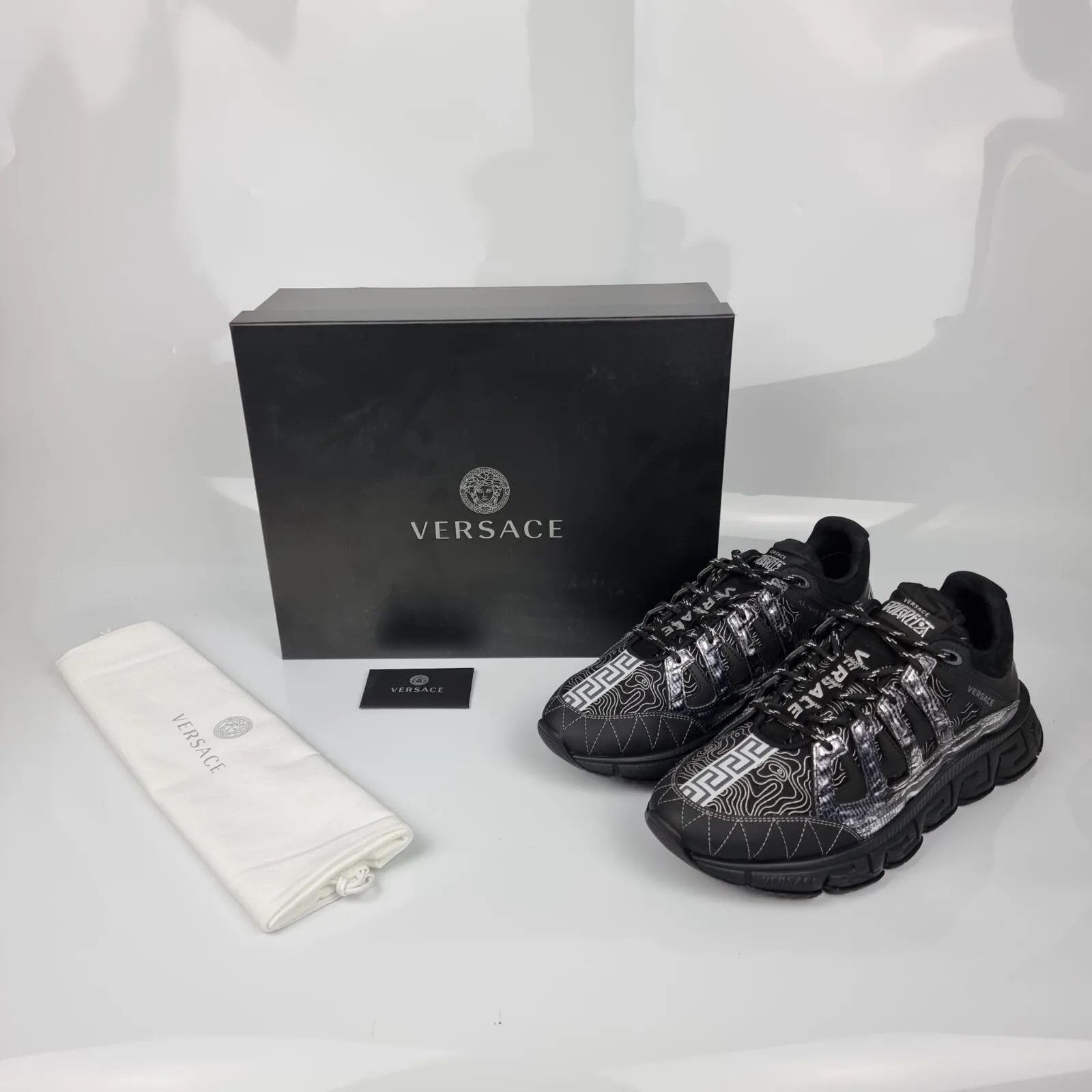 Versace Versace Trigreca Black Sneakers New Size US 7 / EU 40 - 2 Thumbnail