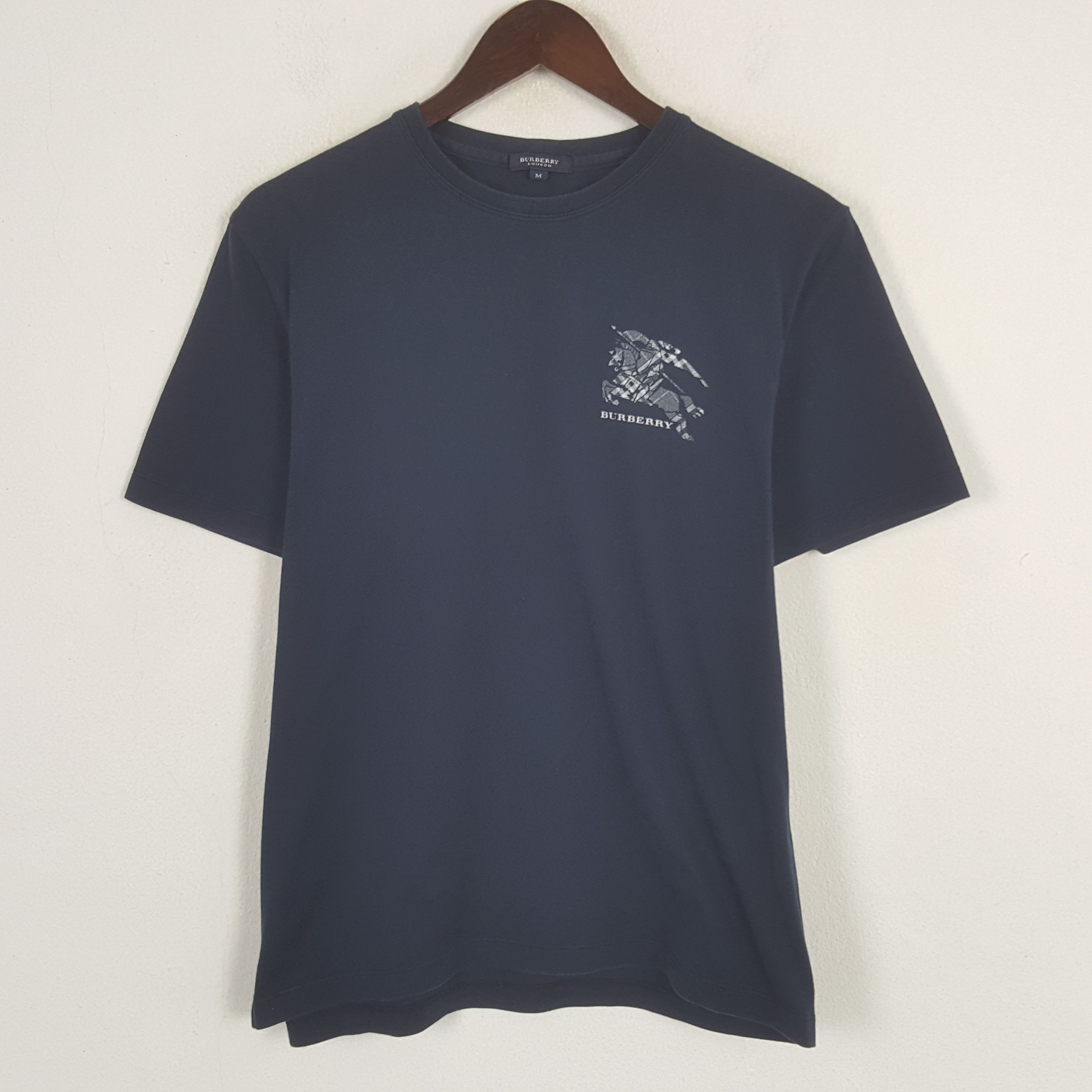 Burberry × Japanese Brand × Vintage Vintage Burberry London Custom Spell Out Tshirt Size US M / EU 48-50 / 2 - 3 Thumbnail