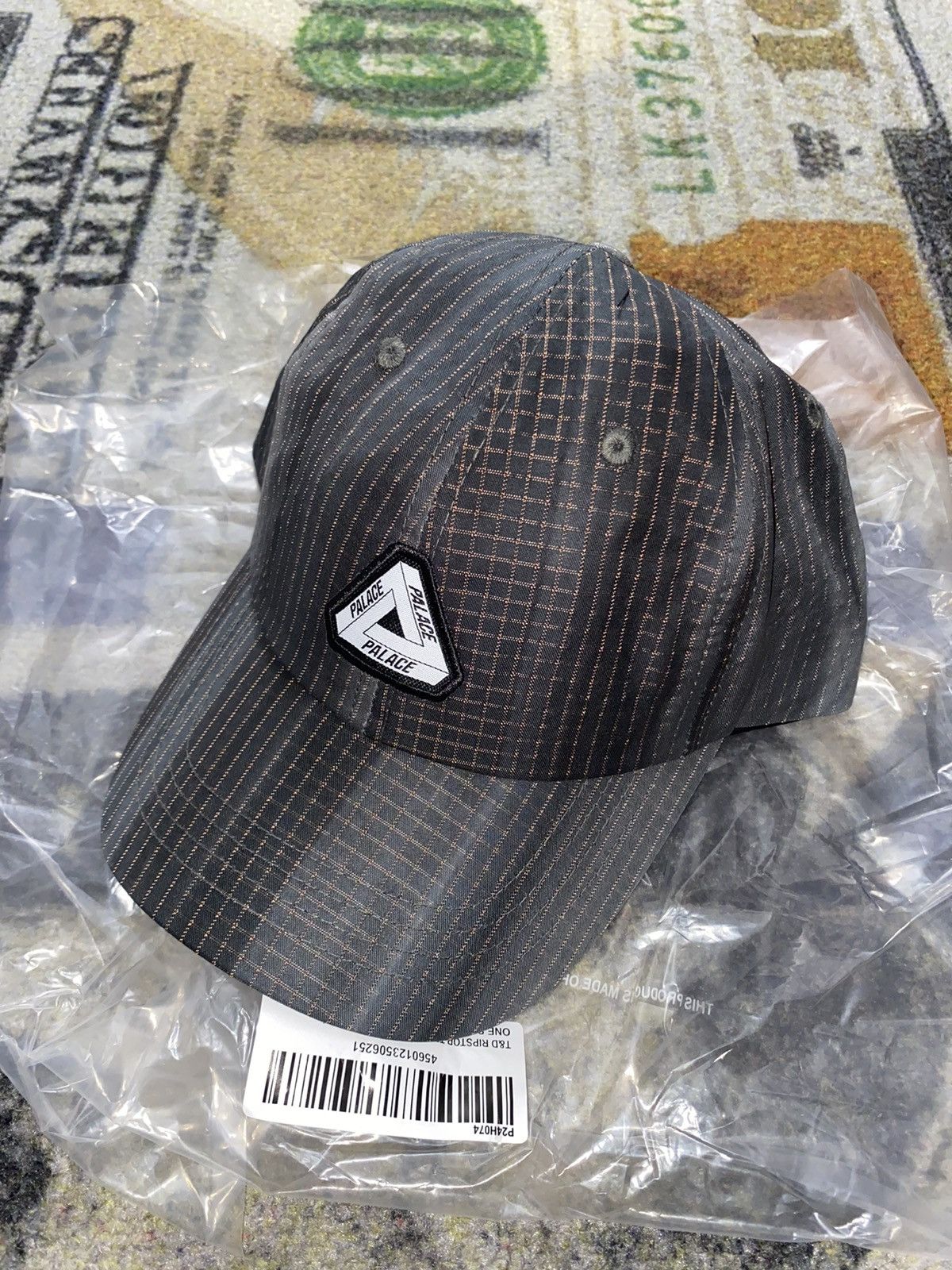 Palace Tri Ferg Hat | Grailed