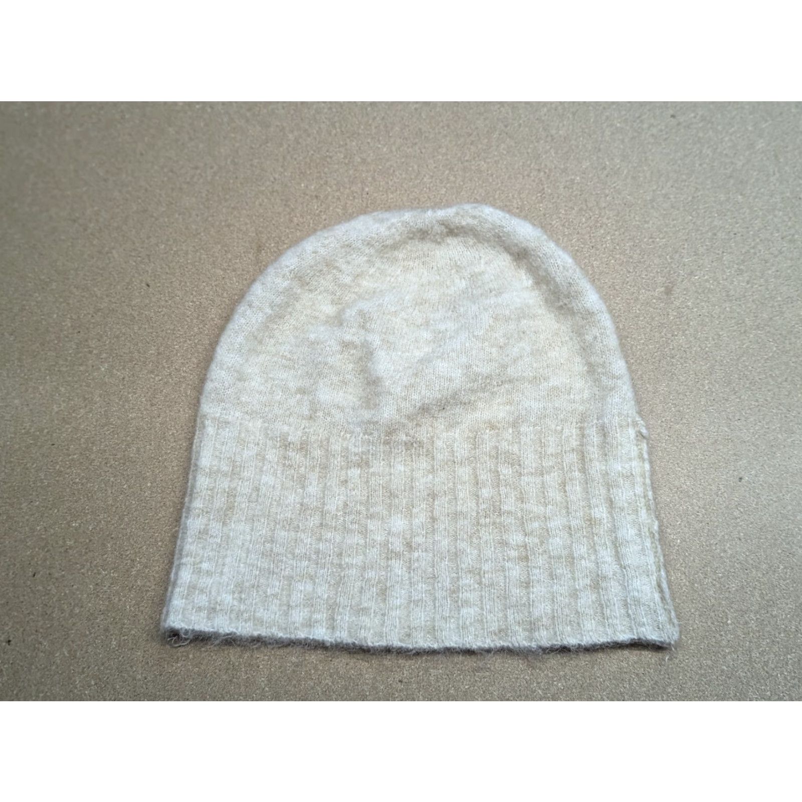 Vintage iiswoodling Beanie Hat Womens Size S Mohair Wool Beige Ladies Knit Beanie Winter Fall Spring Casual Womens Size ONE SIZE - 2 Thumbnail