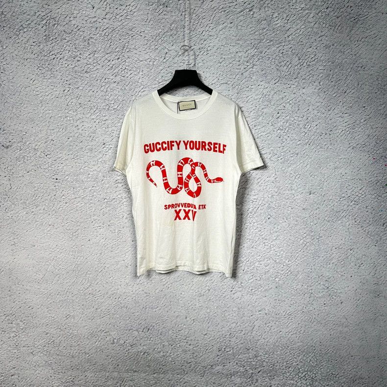 Gucci Gucci Red Short Sleeve Snake T-Shirt-dmc Size US L / EU 52-54 / 3 - 1 Thumbnail