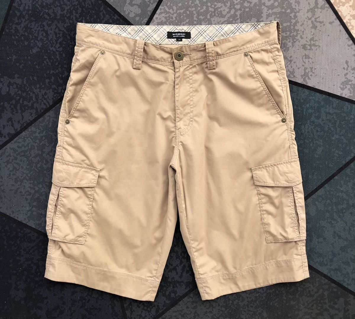 Burberry Burberry Black Label Men’s Cargo Pocket Short Pant Size US 32 / EU 48 - 3 Thumbnail