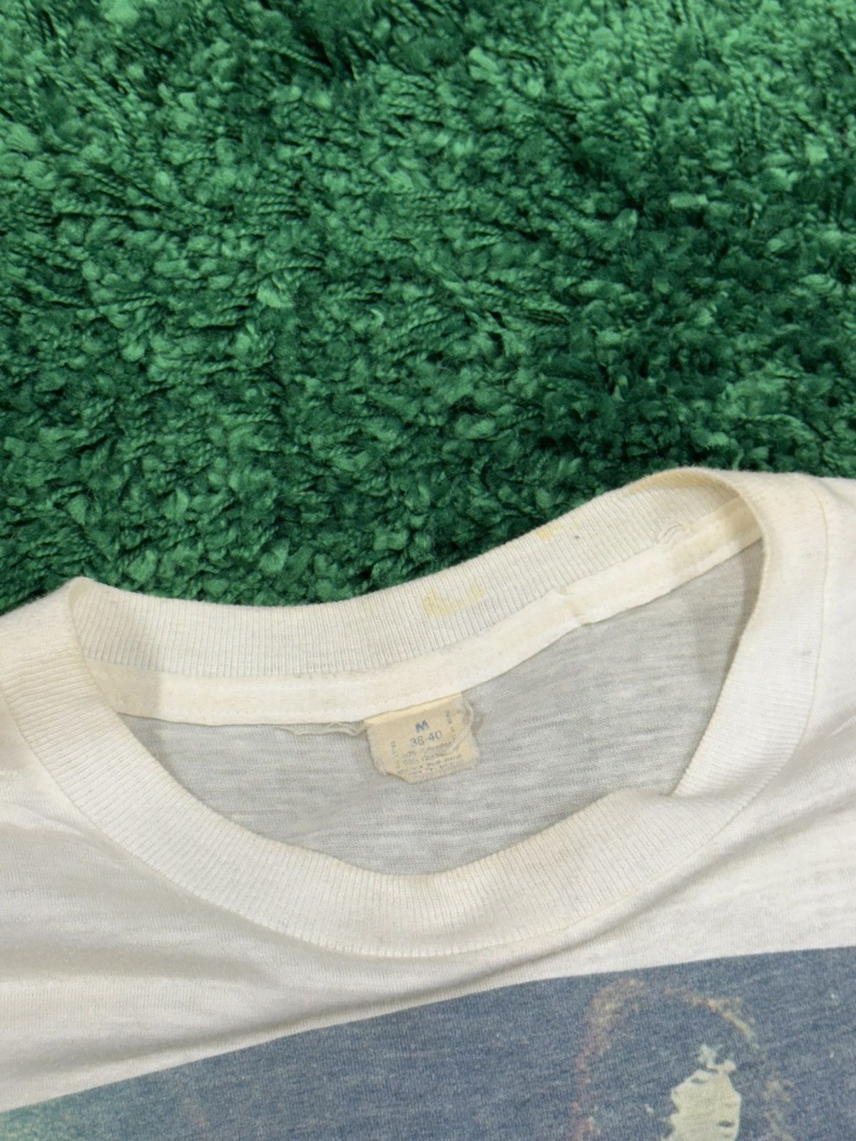 Vintage Grail 70s "Kiss Alive" Single Stitch Destroyed Tee Medium Size US M / EU 48-50 / 2 - 8 Thumbnail