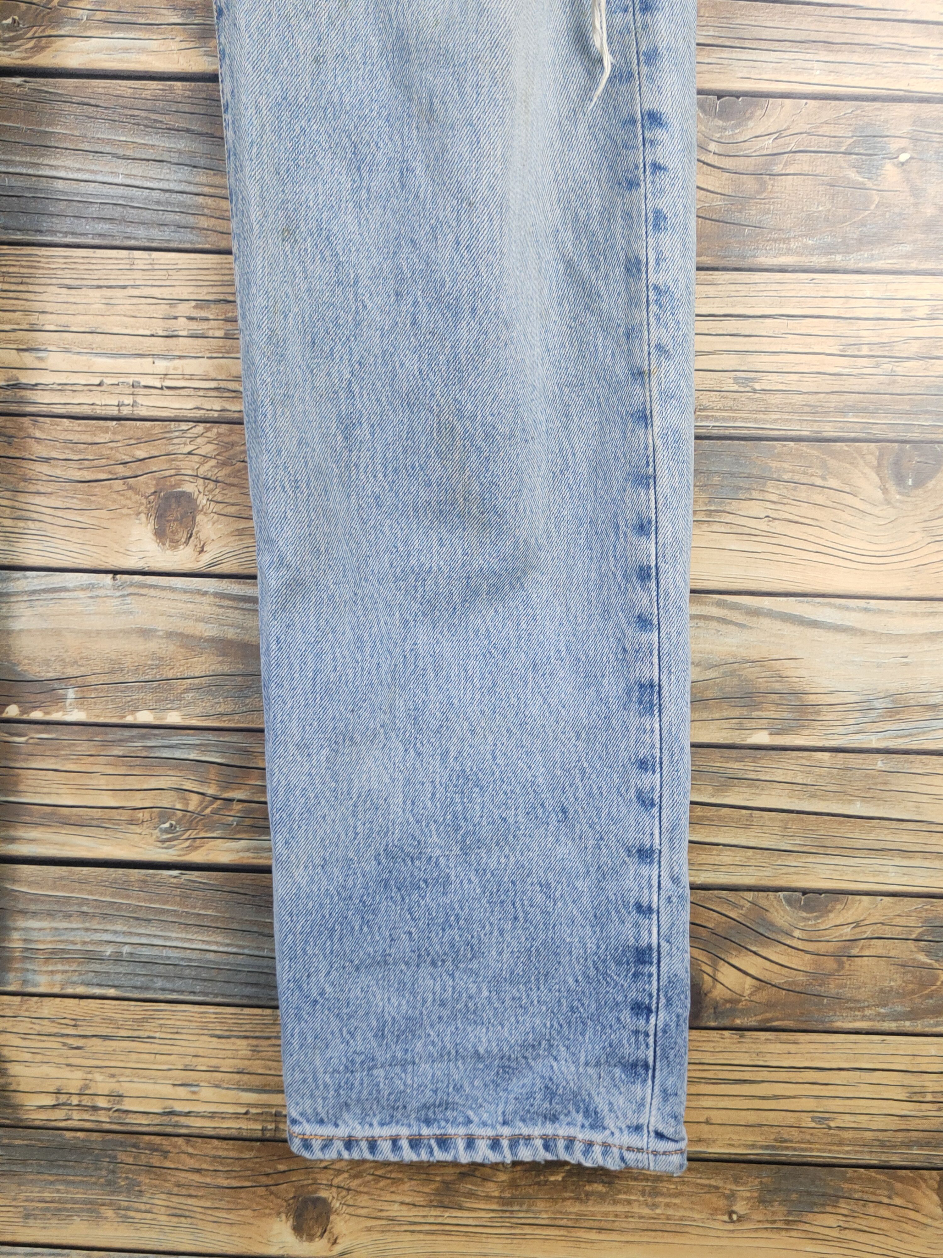 Levi's 501 Levis vintage Blue Distressed Ripped denim Jeans #W1619 Size US 34 / EU 50 - 8 Thumbnail