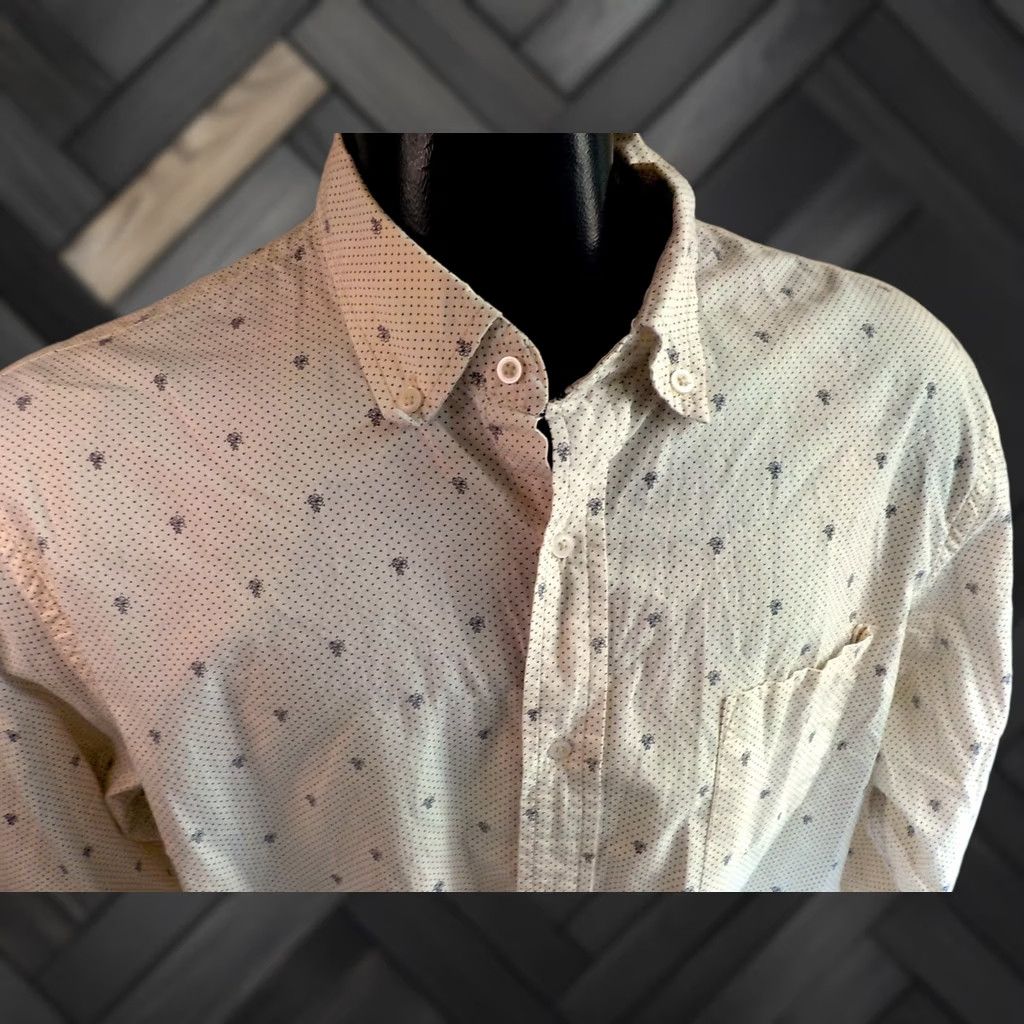 Vintage THE VIRGIN POETS SOCIETY LS Button Down Shirt-Dotted/Floral Ivory/Navy XL Mens Cotton Long Sleeve Casual Old/Good Condition Size US XL / EU 56 / 4 - 1 Thumbnail