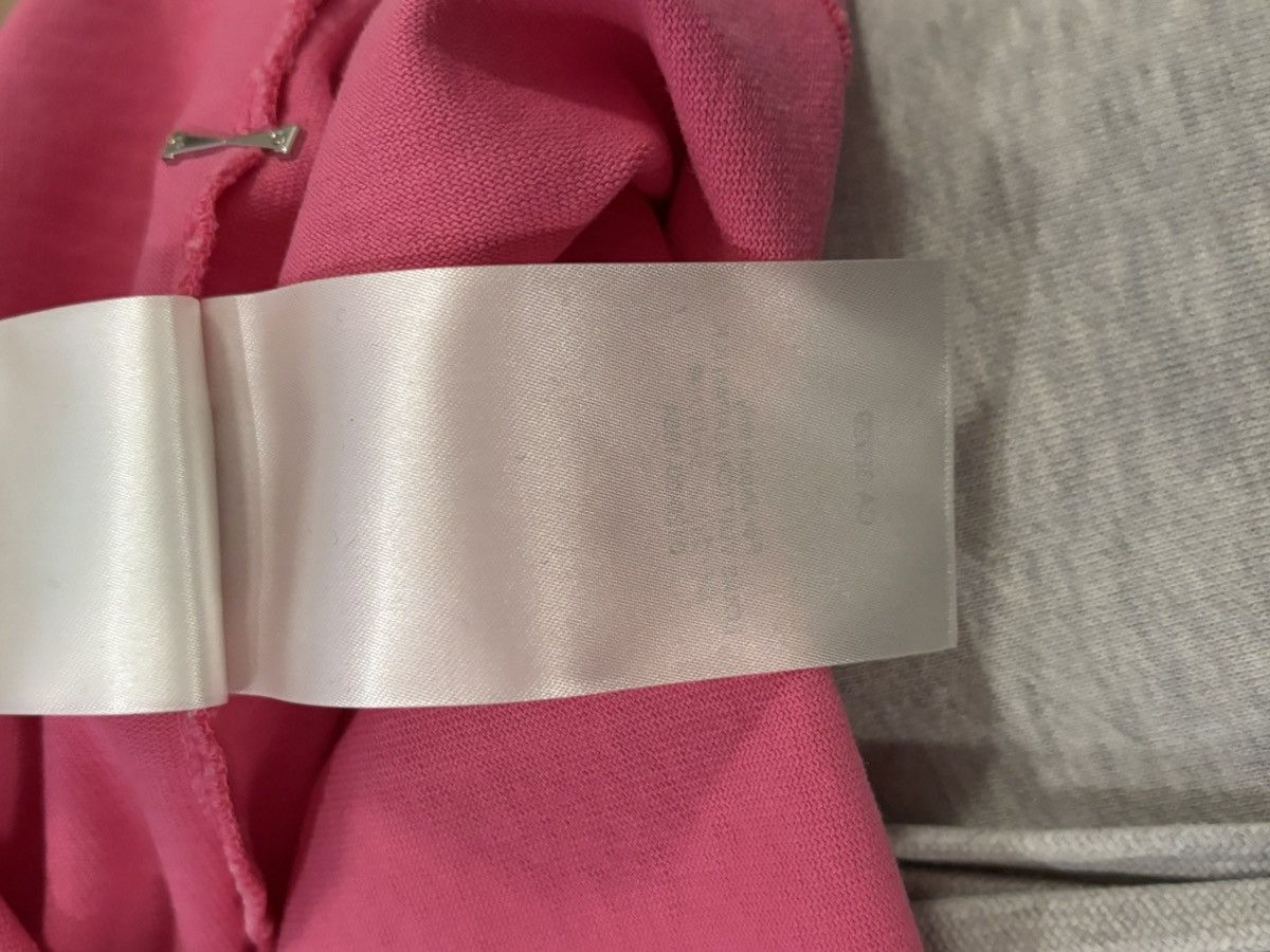 Louis Vuitton Louis Vuitton Pink Inside Out Tee Shirt Size XS Size US XS / EU 42 / 0 - 11 Thumbnail