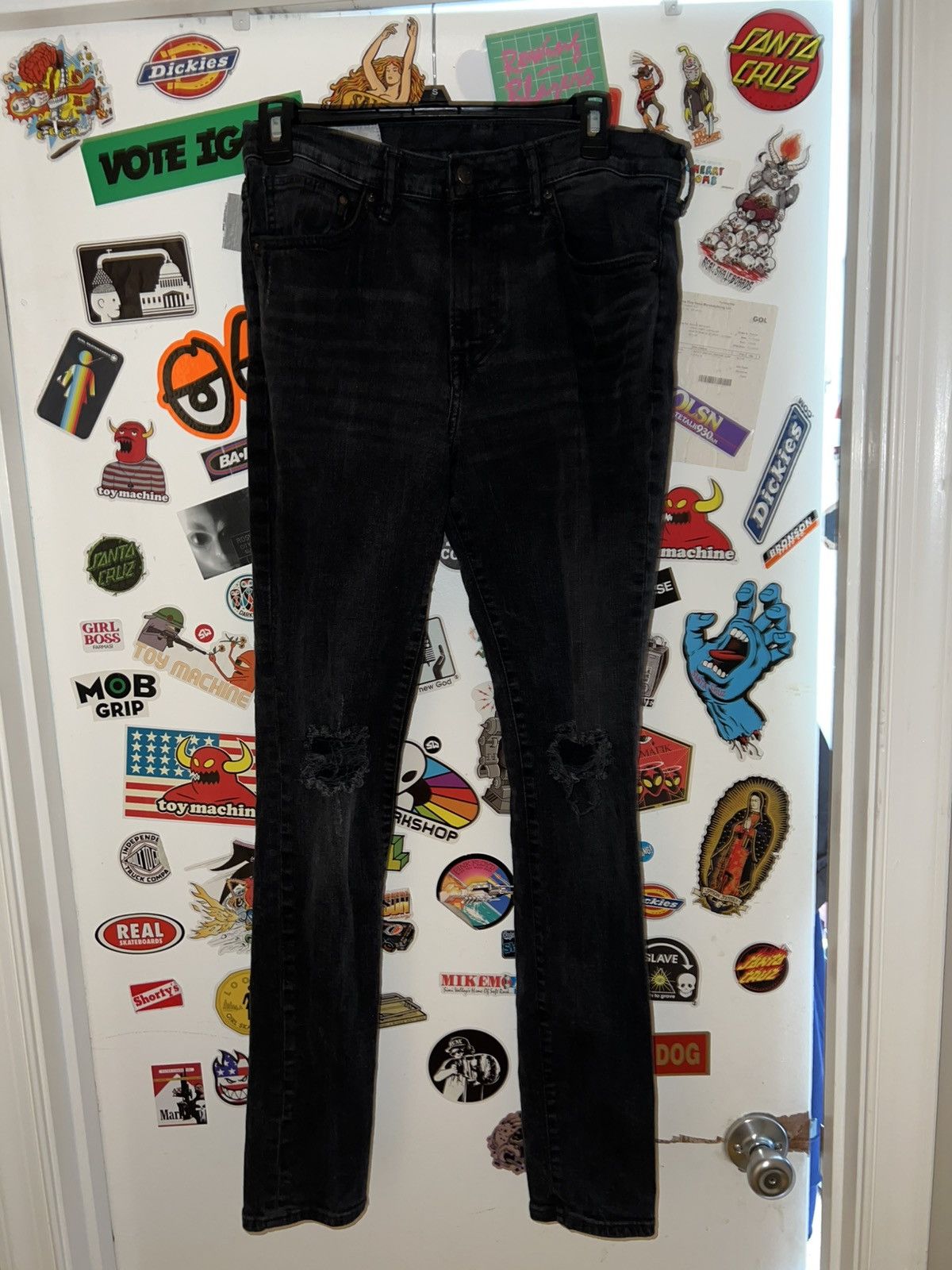 H&M H&M skinny fit distressed jeans Size US 32 / EU 48 - 1 Thumbnail