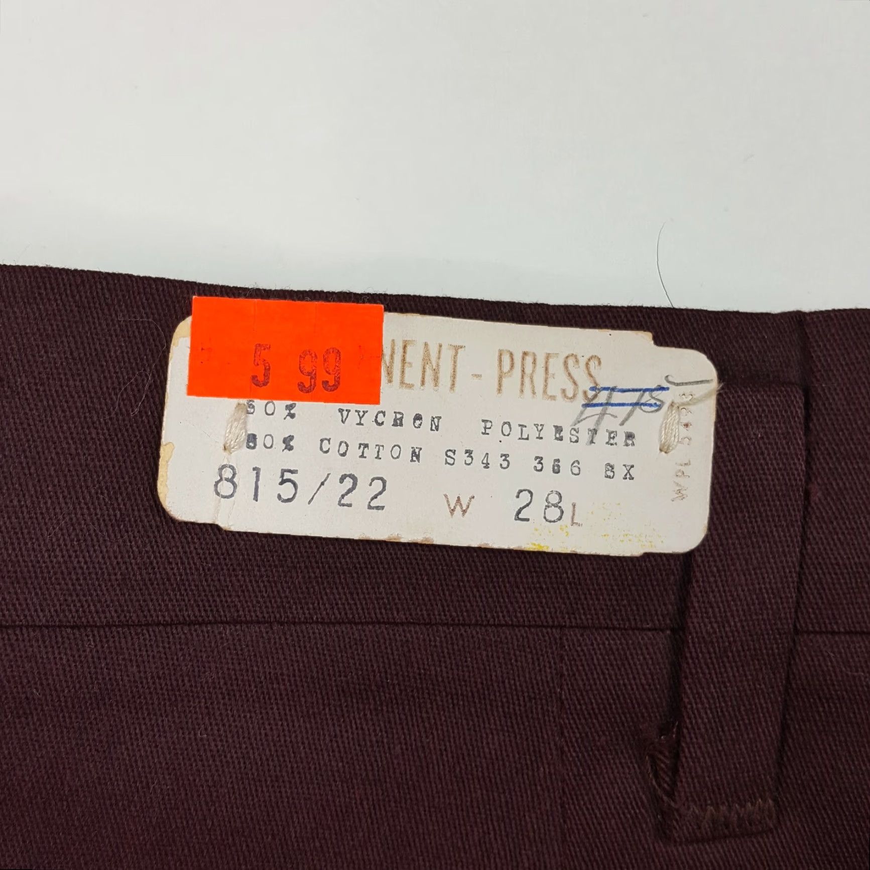 Vintage VINTAGE Dee Cee Chino Shorts 27 Brown 70s 80s Permanent Press Men Trads Casual Mens Size US 27 - 6 Thumbnail