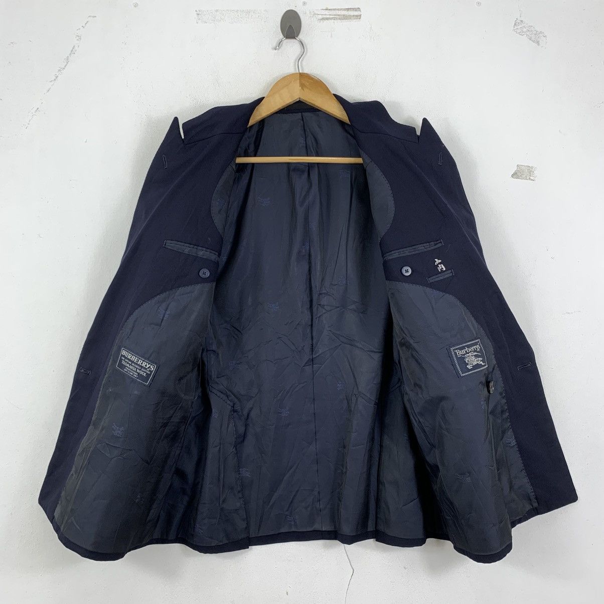 Burberry Vintage 90s BURBERRYS LONDON Tasmania Wool Plain Wool Coat Size US M / EU 48-50 / 2 - 4 Thumbnail