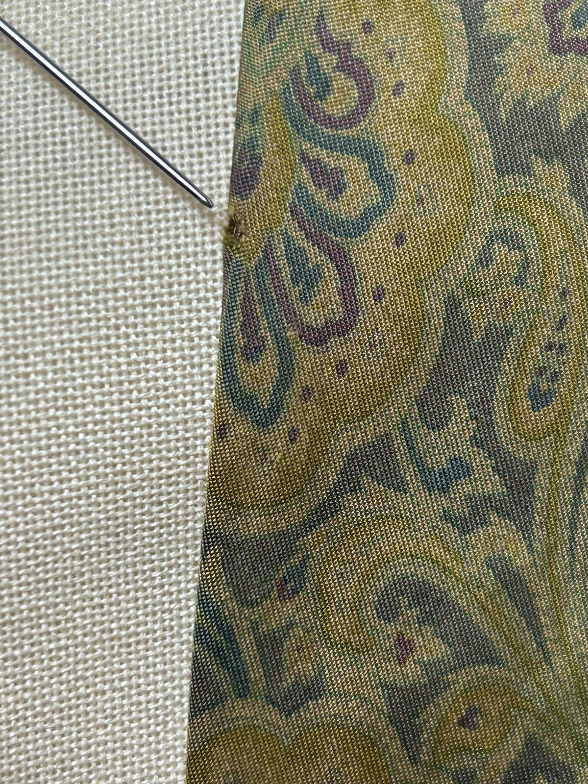 Burberry Burberry’s vintage olive green paisley floral Silk Mens Tie Size ONE SIZE - 8 Thumbnail
