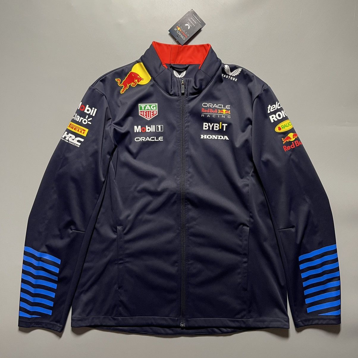 Castore × Red Bull NWT RED BULL RACING 2024 TEAM SOFT SHELL JACKET Size US XL / EU 56 / 4 - 3 Thumbnail