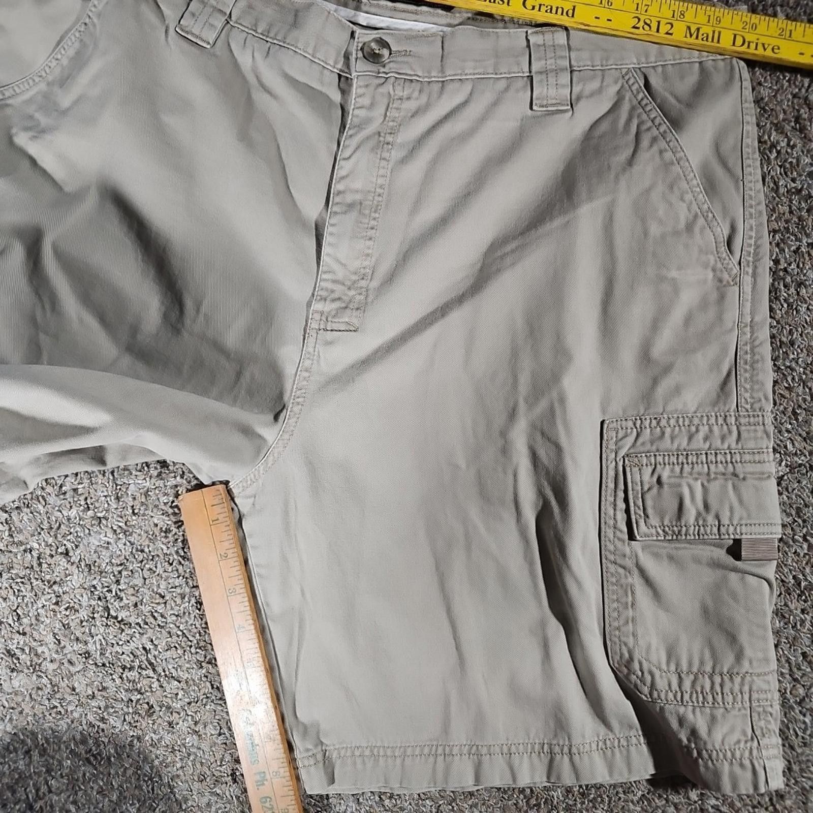 Croft & Barrow Croft Barrow Sz 40 Cargo Shorts Size US 40 / EU 56 - 4 Thumbnail