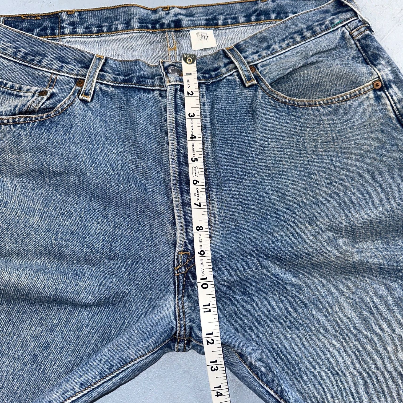 Levi's VINTAGE Levi's 501 Jeans Men Straight Leg 38x30 Light Wash 90s USA Fashion Size US 38 / EU 54 - 7 Thumbnail