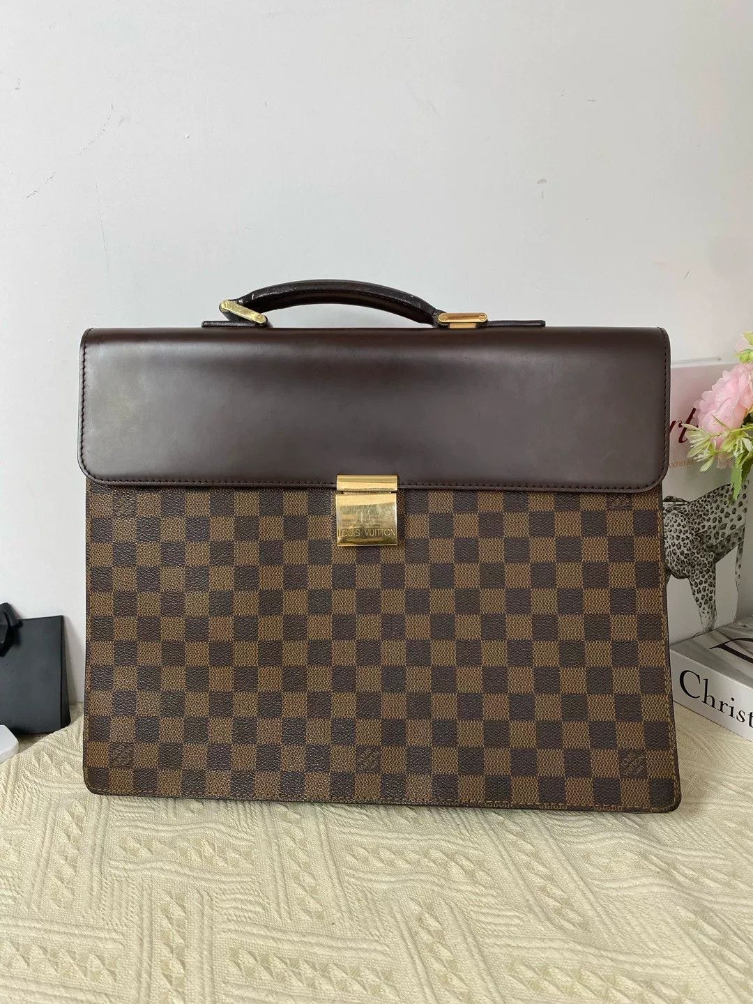 Louis Vuitton Pre-loved Bag Very good condition Size ONE SIZE - 1 Thumbnail