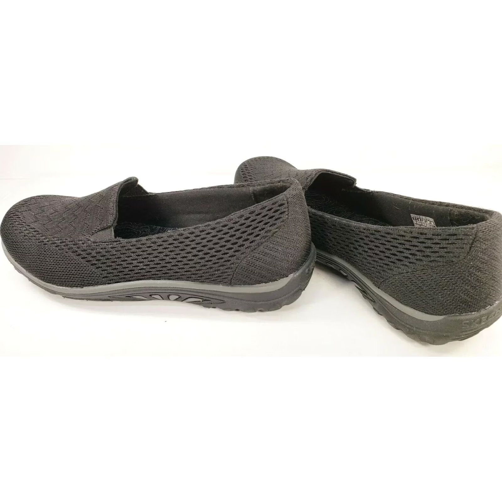 SKECHERS Skechers Women's Reggae Fest Willows Flat Size 7M Black Casual Comfort Stretch Size US 4 / IT 34 - 4 Thumbnail