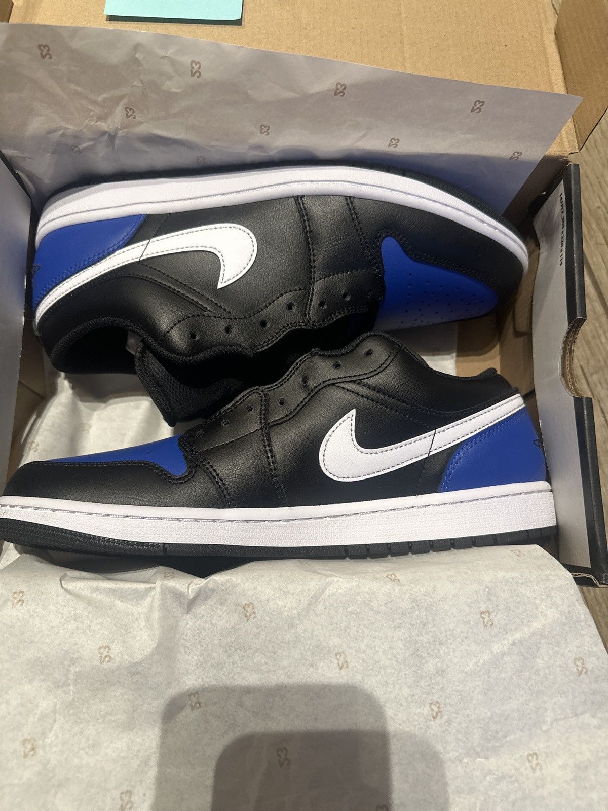 Jordan Brand × Nike Air jordan 1 low royal toe Size US 10.5 / EU 43-44 - 3 Thumbnail