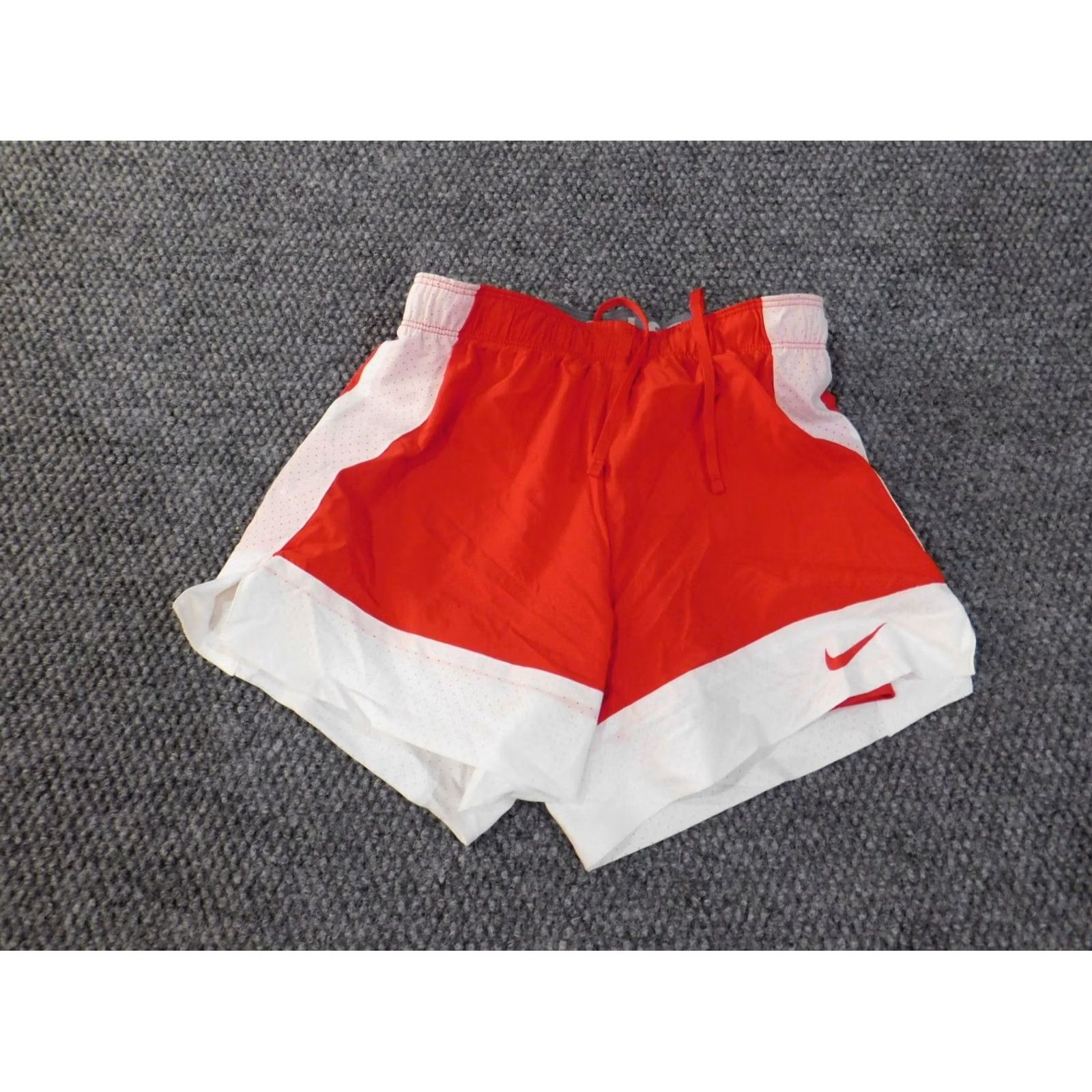 Nike VINTAGE? Nike Short Womens XS Red Dri-Fit Flex Active Running Performance Casual Size 26" / US 2 / IT 38 - 3 Thumbnail
