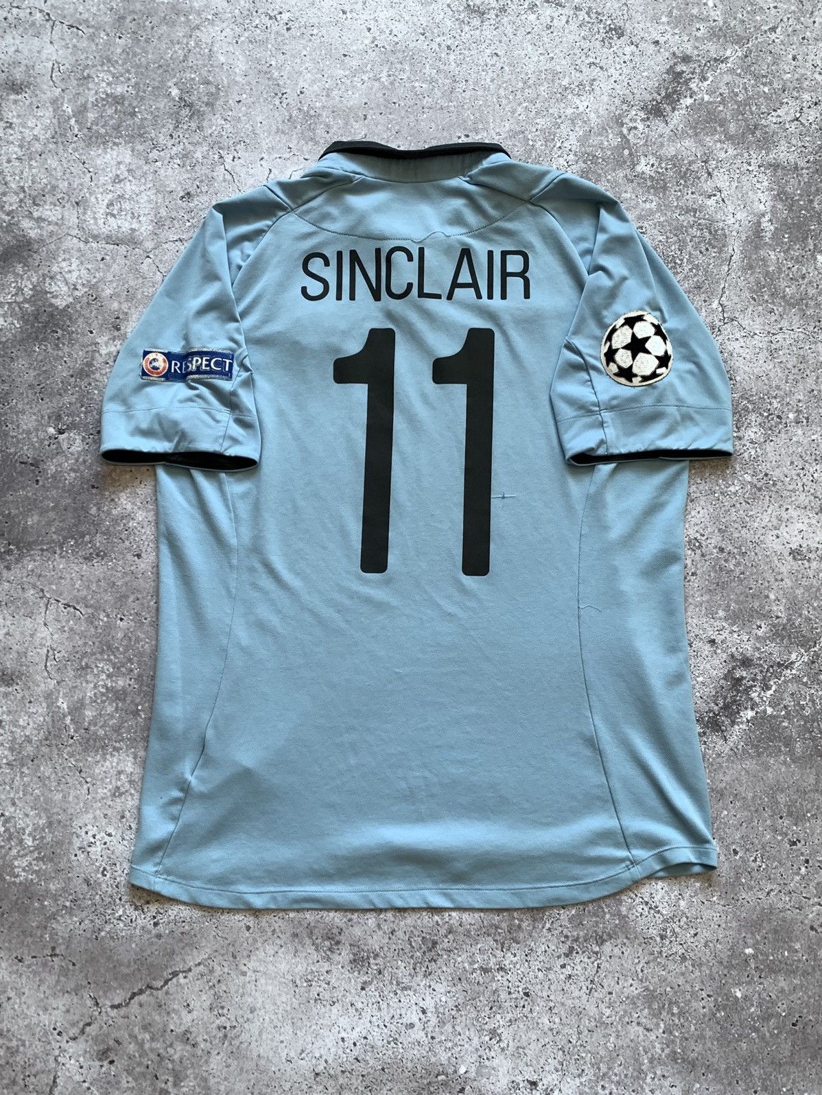 Umbro 🔥MANCHESTER CITY UMRO 2012/13 HOME JERSEY SINCLAIR UCL SHIRT Size US L / EU 52-54 / 3 - 1 Thumbnail