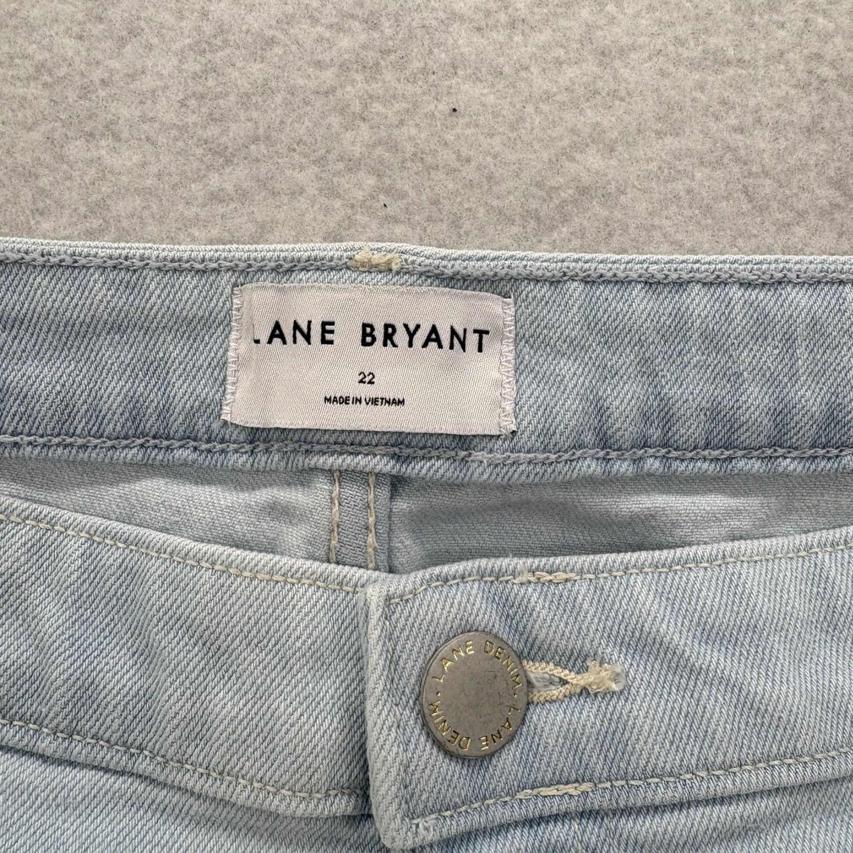 Vintage Lane Bryant Boyfriend Capri Jeans Womens Plus 22 Light Wash Studded Denim Pants Capsri Capri Polka Dot Size 40" / US 18 - 5 Thumbnail