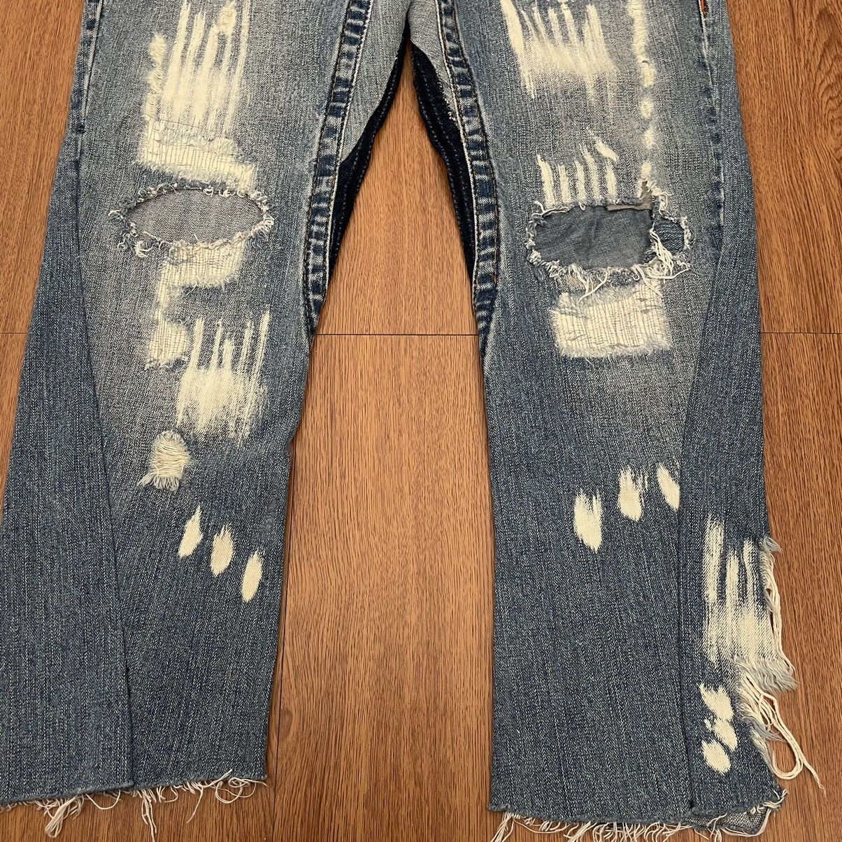 True Religion True religion distressed & thrashed jeans Size US 32 / EU 48 - 3 Thumbnail