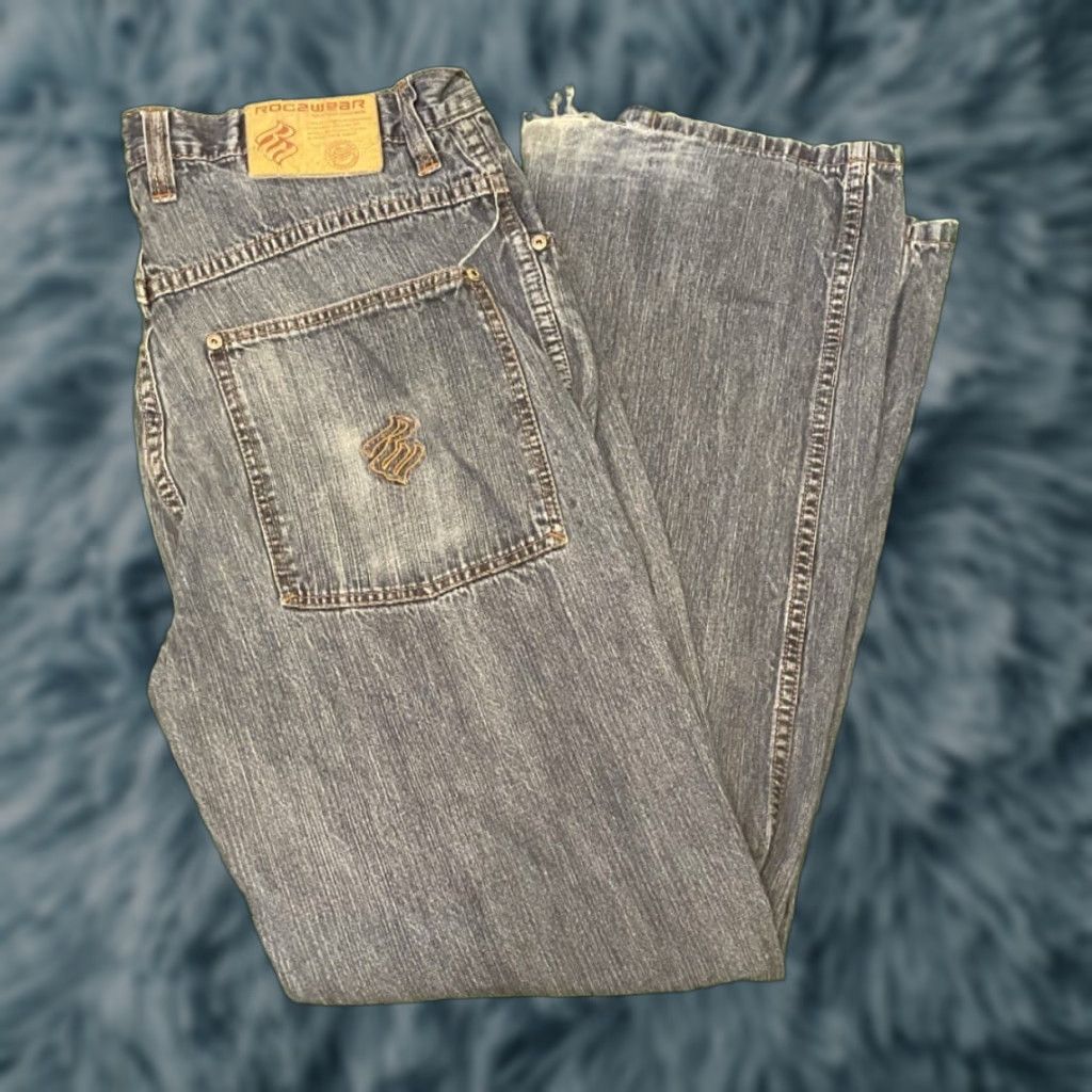 Southpole VINTAGE Rocawear Jeans Baggy Skater Grunge VTG Mens 34 Blue Distressed 31 Inseam Wide-Leg Jeans Mens Girls? Size US 34 / EU 50 - 1 Thumbnail