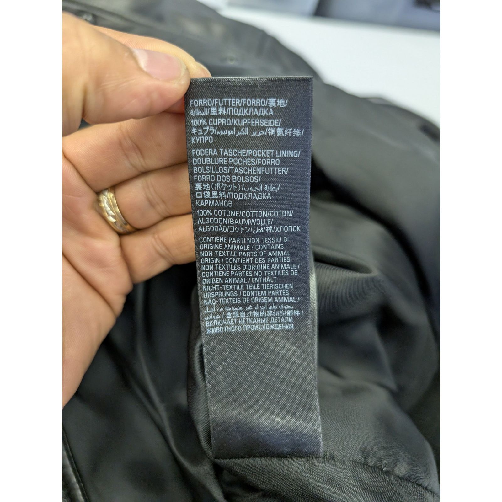 Balenciaga o1rshd1 Back Logo Leather Down Jacket in Black Size US L / EU 52-54 / 3 - 19 Thumbnail