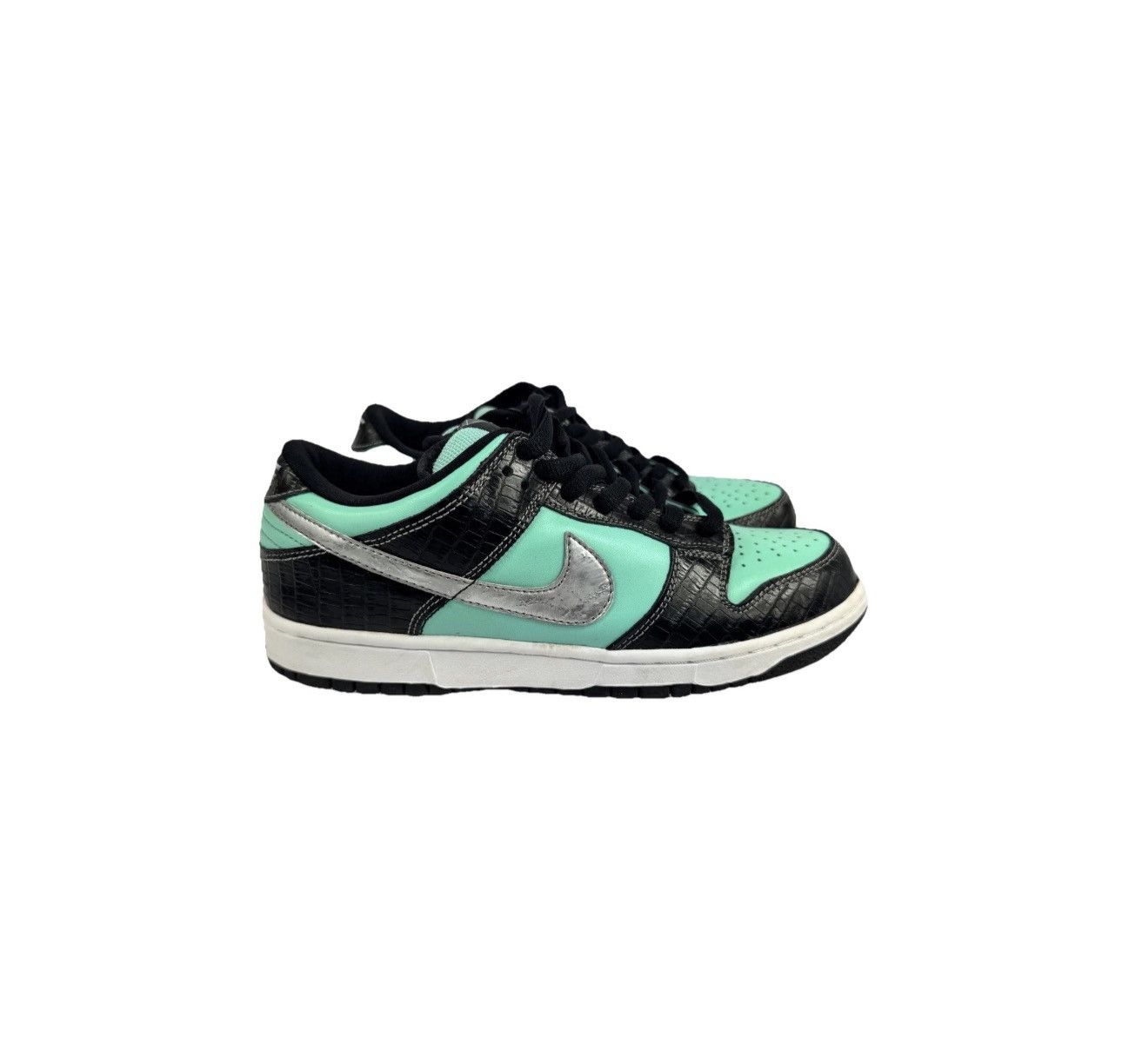 Nike VINTAGE NIKE SB DUNK LOW DIAMOND SUPPLY CO TIFFANY SNEAKERS Size US 9 / EU 42 - 1 Thumbnail