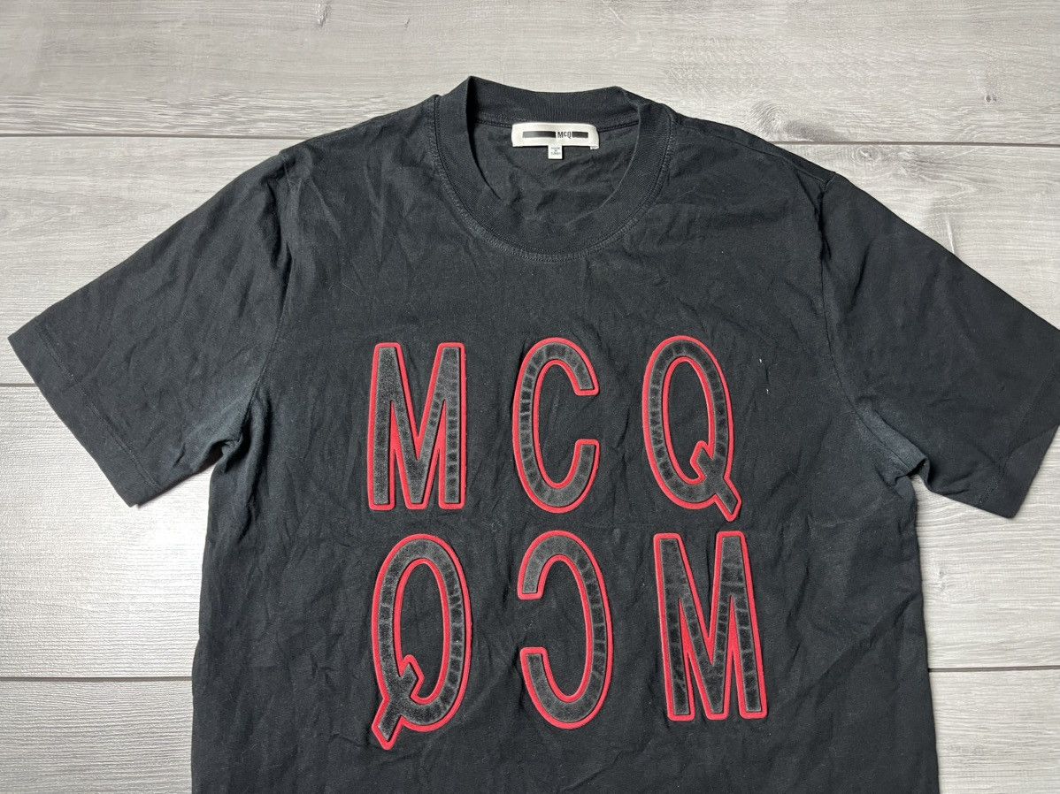 Alexander McQueen Mcq Tshirt inverted logo size Large Alexander McQueen Size US L / EU 52-54 / 3 - 3 Thumbnail