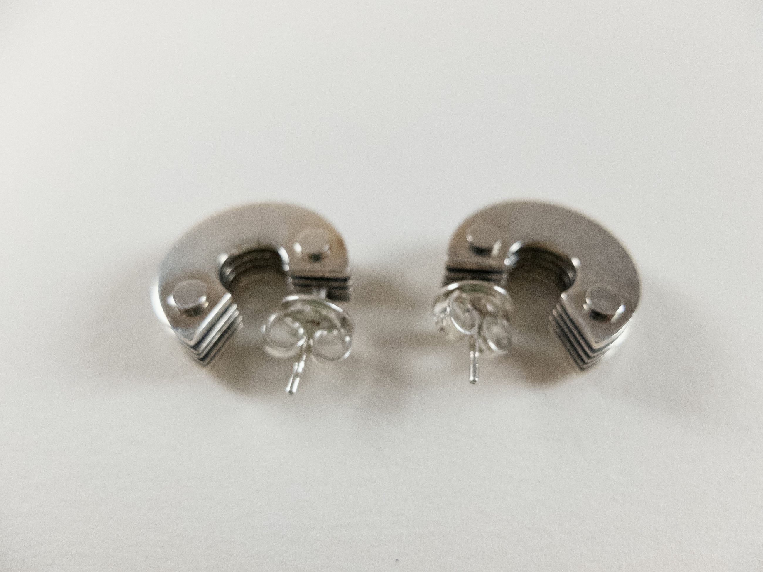 Bottega Veneta BOTTEGA VENETA Bolt round Sterling silver hoop earrings q Size ONE SIZE - 3 Thumbnail