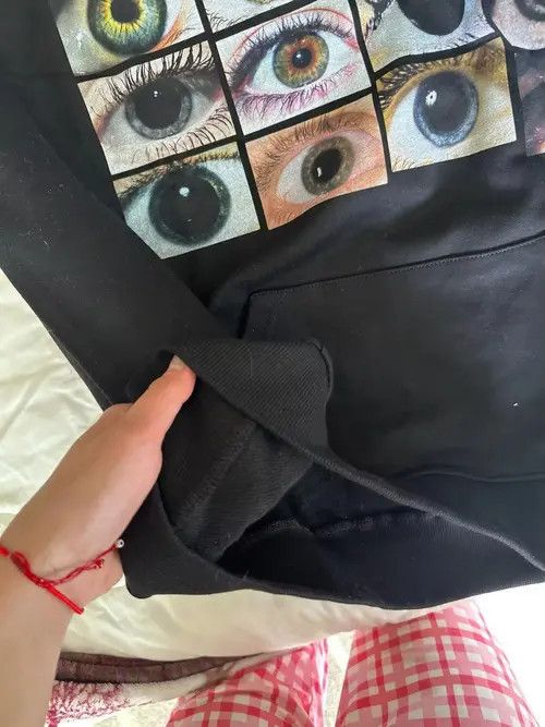 VIBE Drug Eyes Black Hoodie Sweatshirt Size US M / EU 48-50 / 2 - 6 Thumbnail
