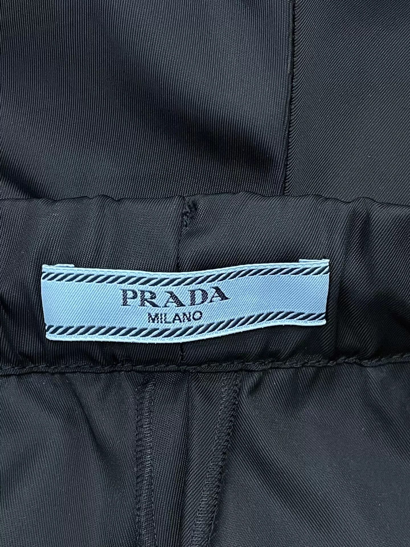 Prada Prada Black Triangle Logo Nylon Pants 40 Size 27" / US 4 / IT 40 - 4 Thumbnail