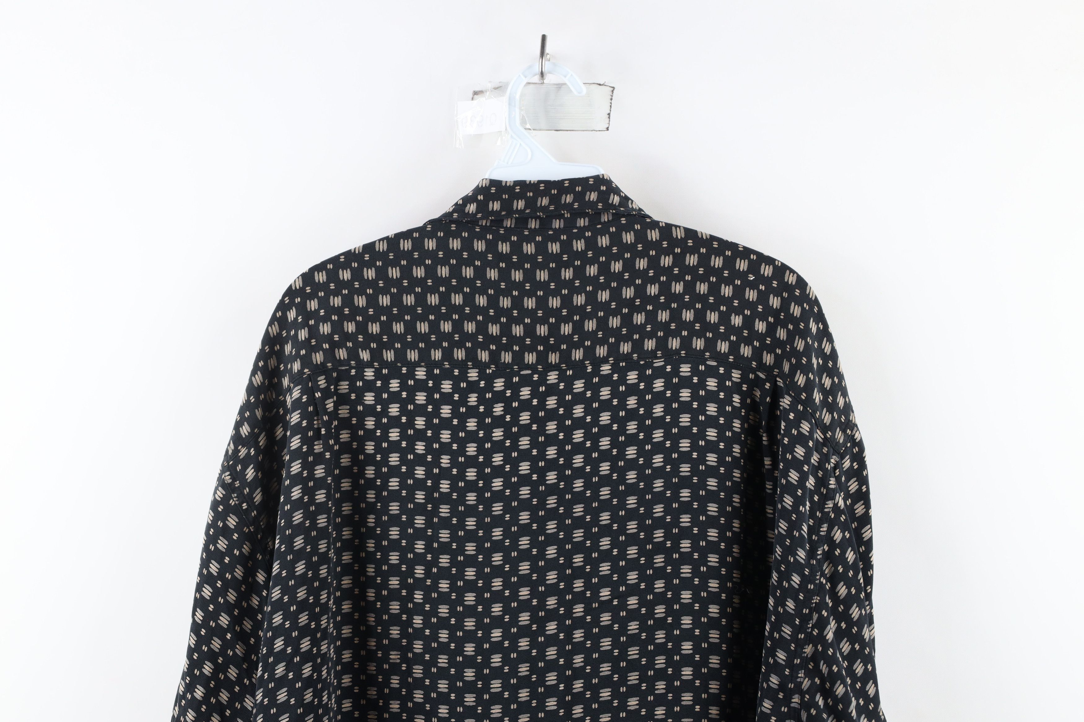 Vintage Vintage 90s Streetwear Short Sleeve Collared Button Shirt Size US XL / EU 56 / 4 - 8 Thumbnail