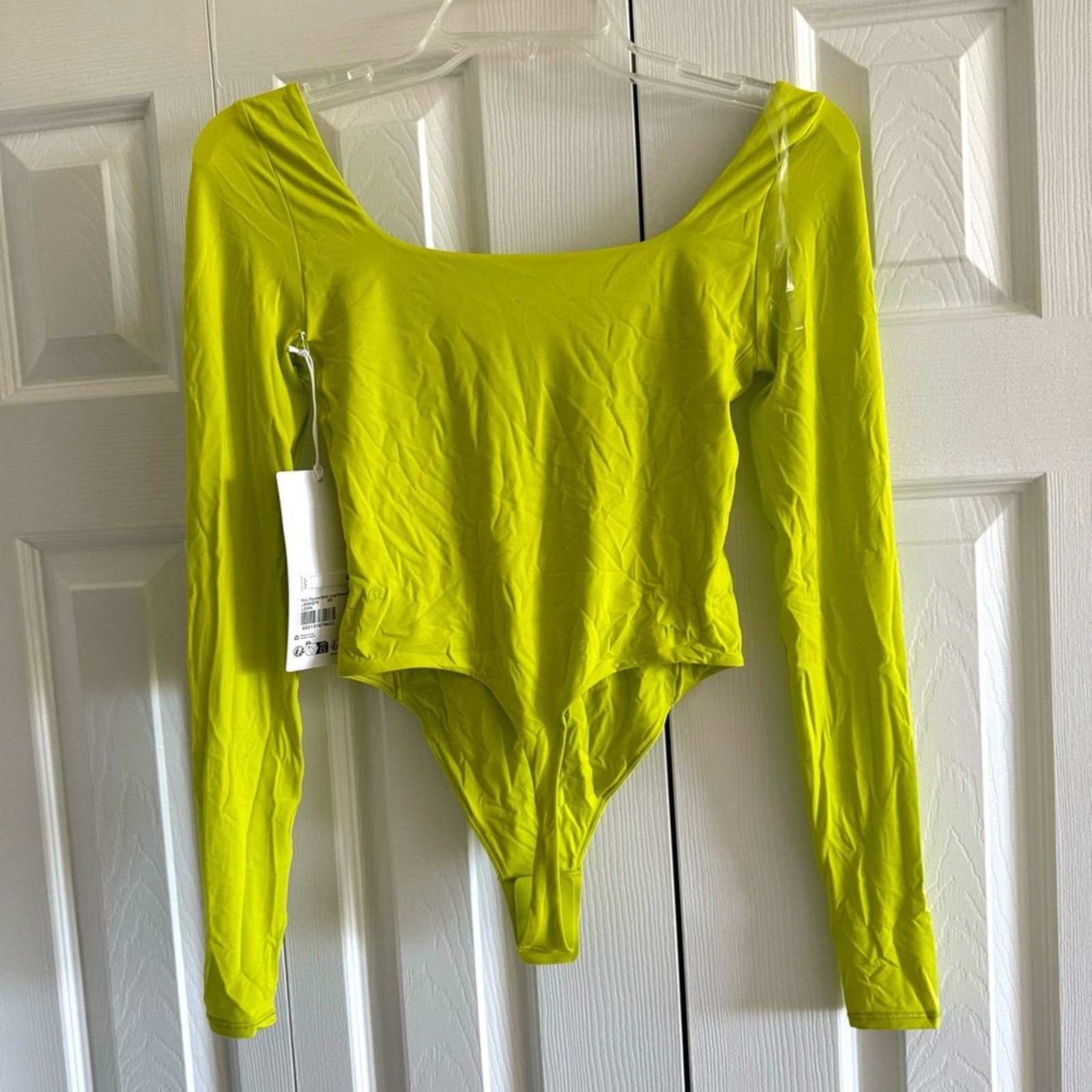 Lululemon NWT LULULEMON Wundermost Square-Neck Bodysuit, Size XS Green Size XS / US 0-2 / IT 36-38 - 9 Thumbnail