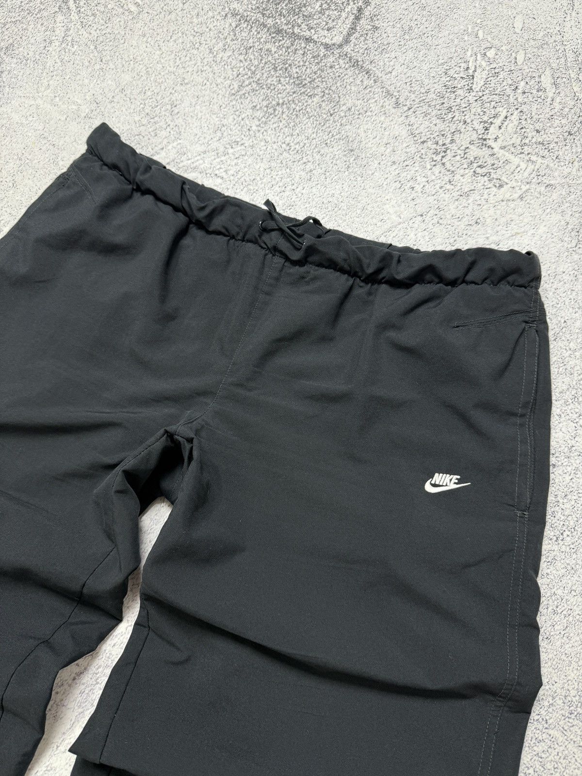 Nike Vintage Nike Swoosh Baggy Parachute Track Pants Size XL Size US 36 / EU 52 - 6 Thumbnail