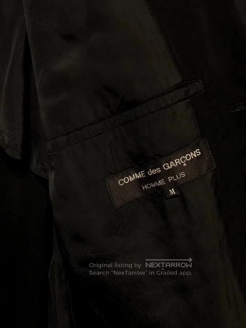 Comme des Garcons Comme Des Garcons Discolored Period Coat Size US M / EU 48-50 / 2 - 7 Thumbnail