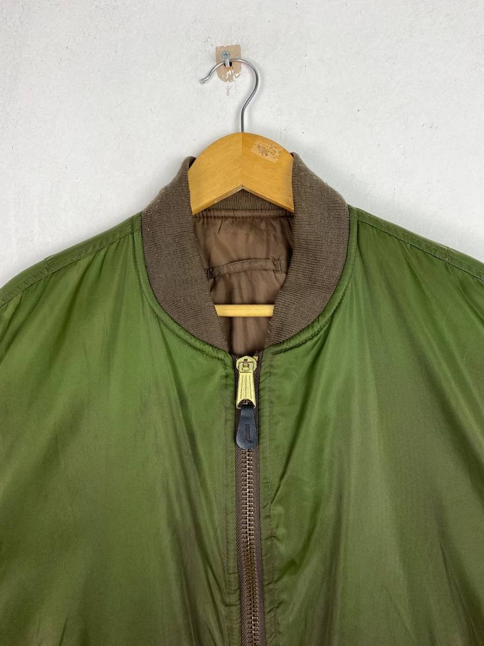Vintage vintage ma-1 USAF reversible bomber jacket Size US L / EU 52-54 / 3 - 2 Thumbnail