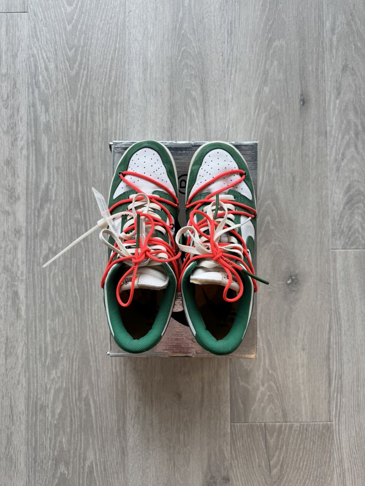 Nike × Off-White Nike Off-White Pine Green Dunk Low Size US 11 / EU 44 - 3 Thumbnail