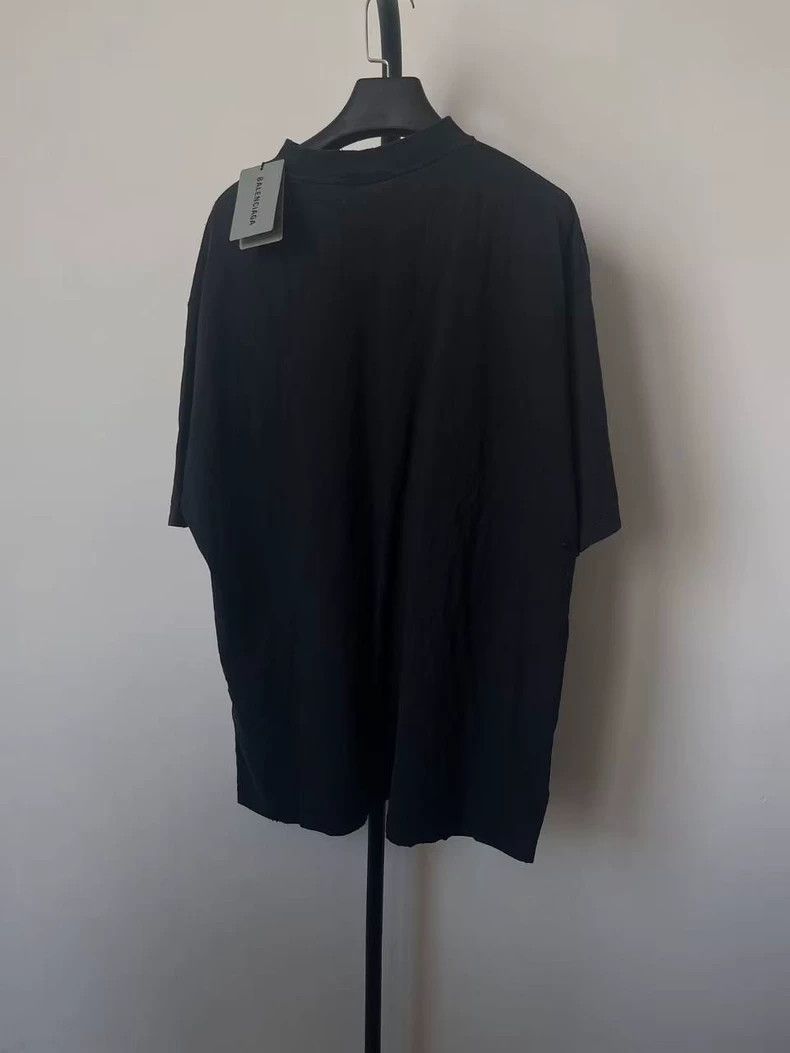 Balenciaga Balenciaga Faded Ribbed Short Sleeve T-Shirt Regular Fit M Size US XL / EU 56 / 4 - 2 Thumbnail