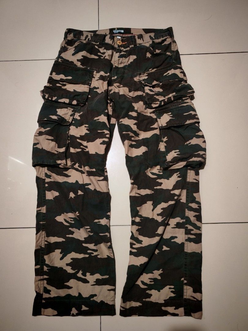 Paul Smith Paul Smith Jeans 8 Pocket Camo Cargo Pants Size US 32 / EU 48 - 1 Thumbnail