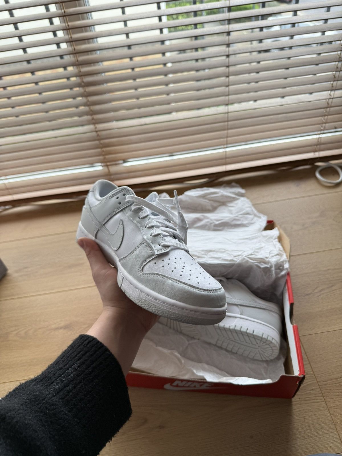 Nike Nike Dunk Low “Photon Dust” Size US 9 / EU 42 - 5 Thumbnail