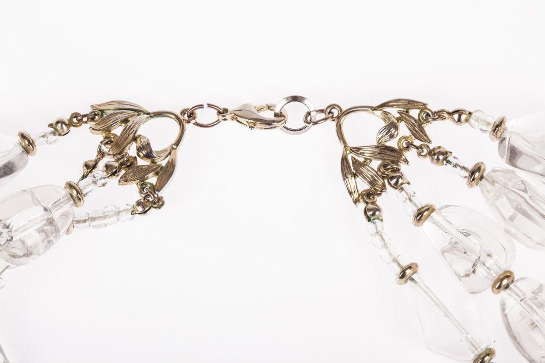 Designer Clear Lucite Nugget Bead Torsade Necklace Size ONE SIZE - 4 Thumbnail