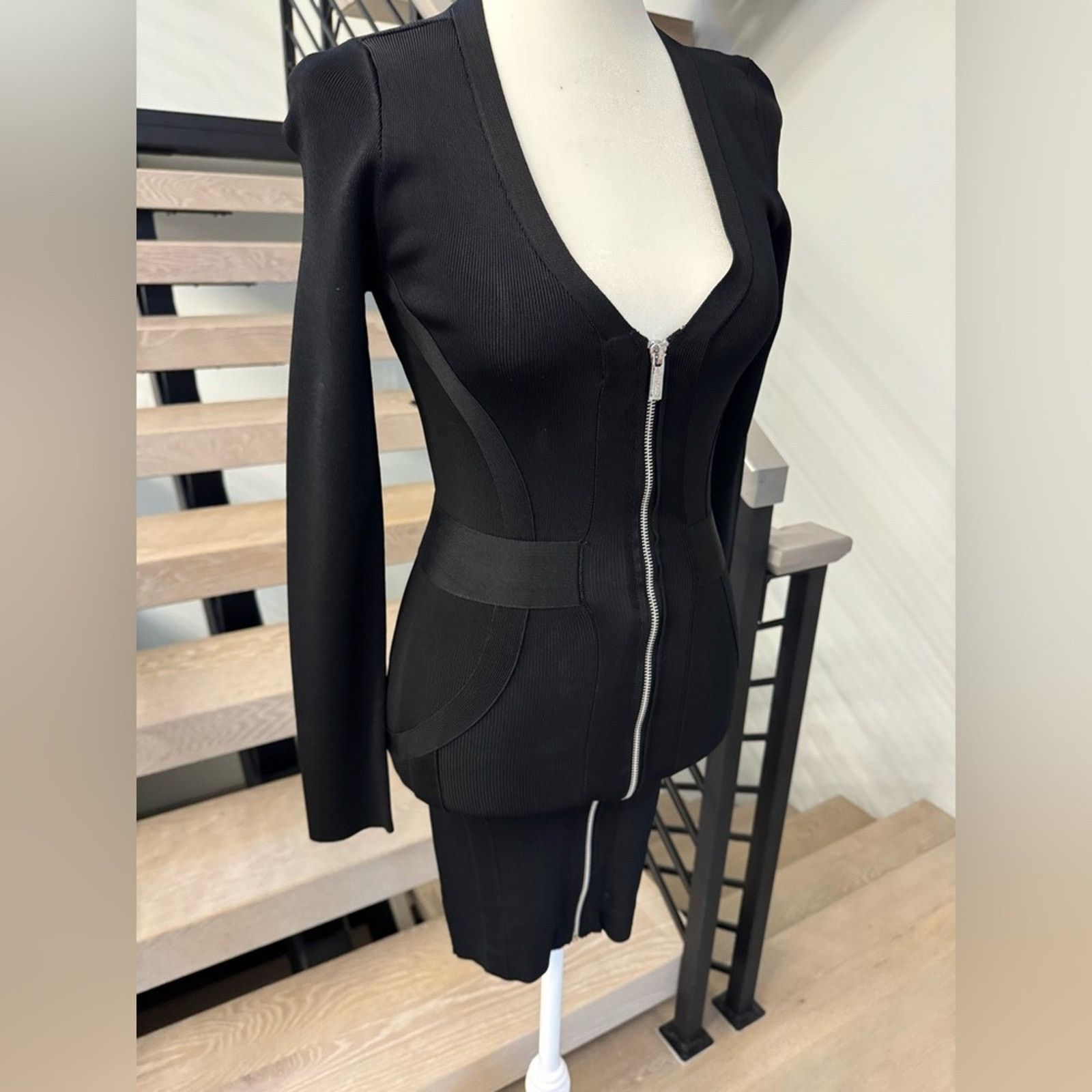 New Guess Black Zippered Bodycon Dress size XS