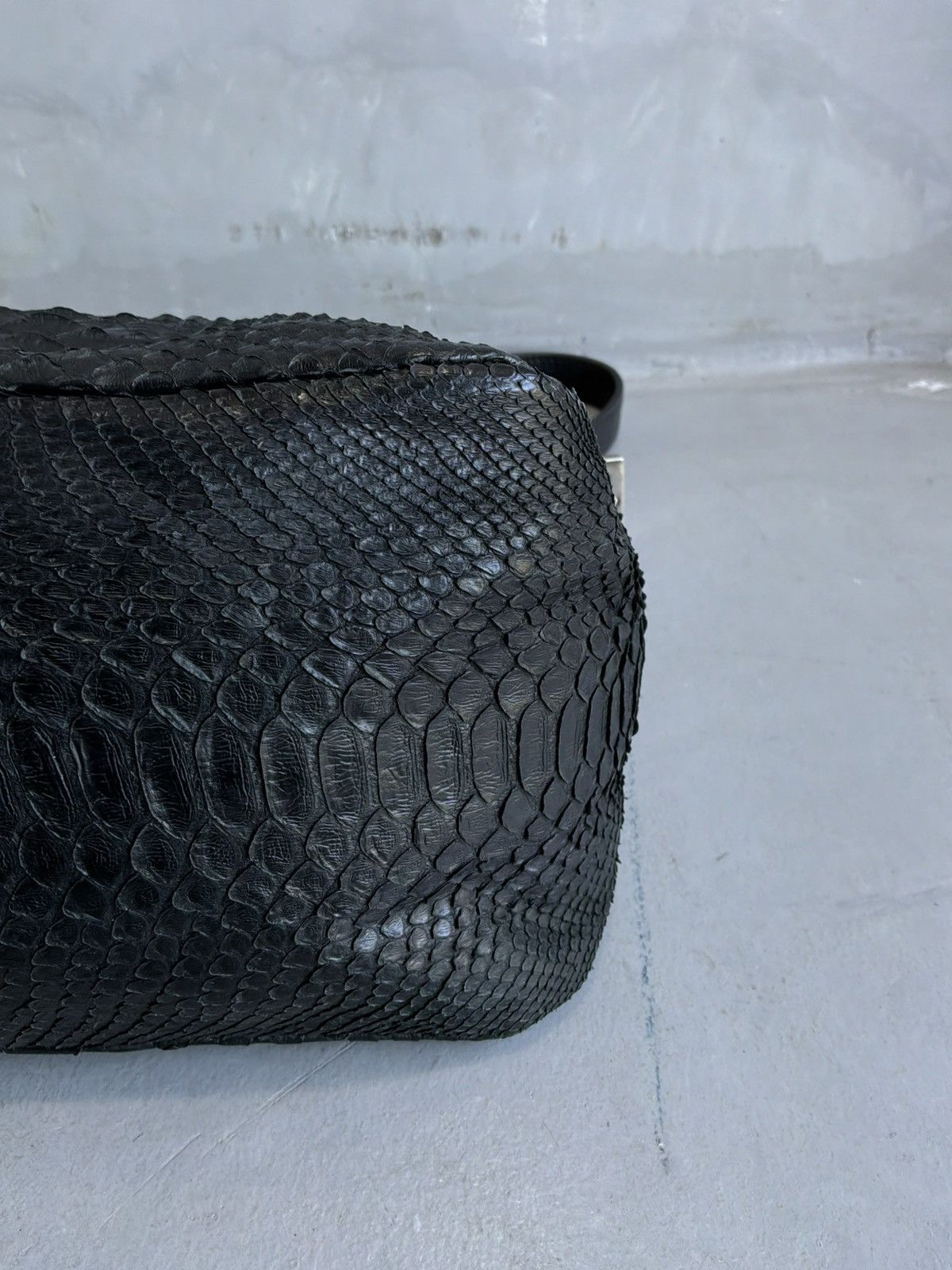 Fendi 2000s Fendi - Python Leather Mamma Baguette Bag Size ONE SIZE - 14 Thumbnail
