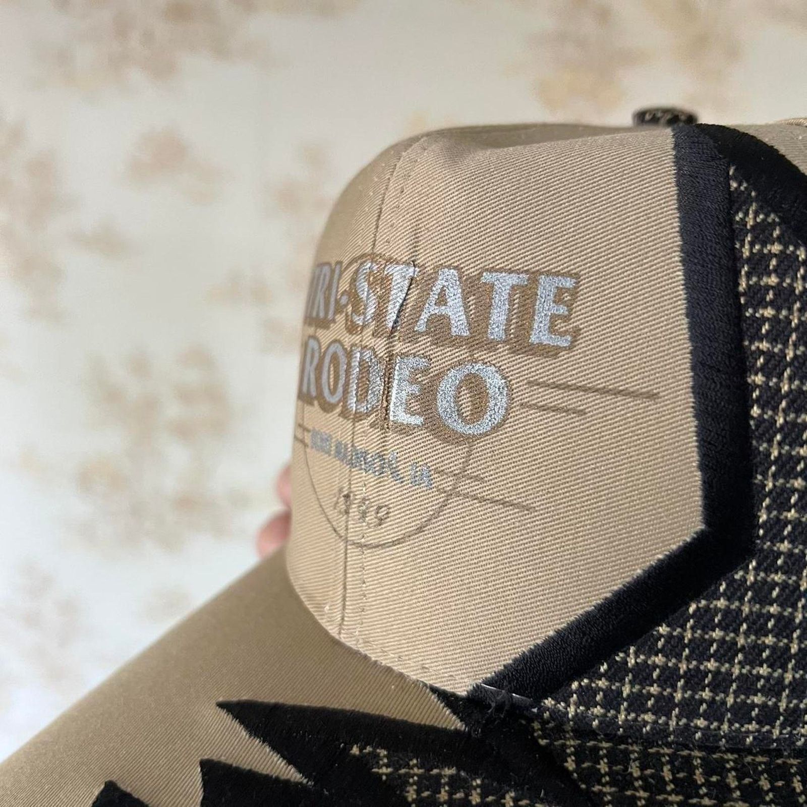 Vintage 1999 Tri-State Rodeo Hat | Tan Shockwave Strapback | OSFA Size ONE SIZE - 2 Thumbnail