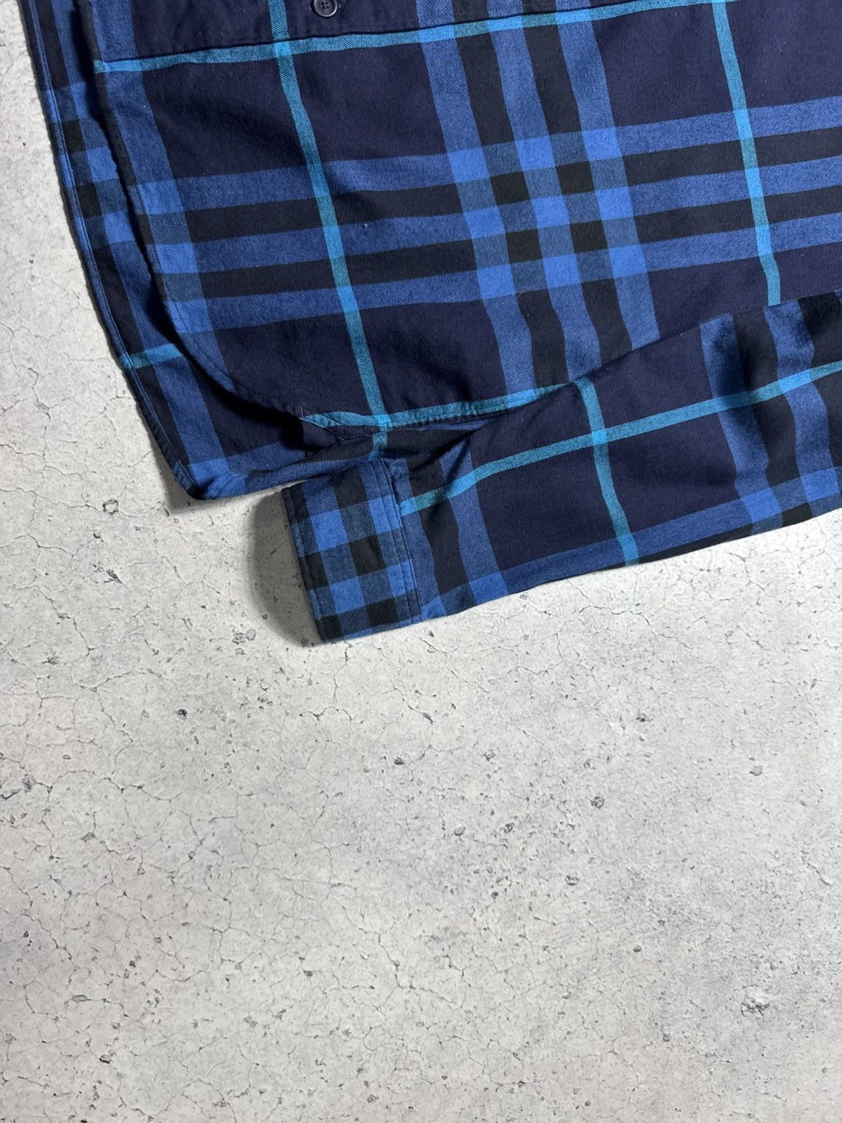 Burberry Burberry Flannel Checkered Shirt Luxury Size S Size US S / EU 44-46 / 1 - 3 Thumbnail