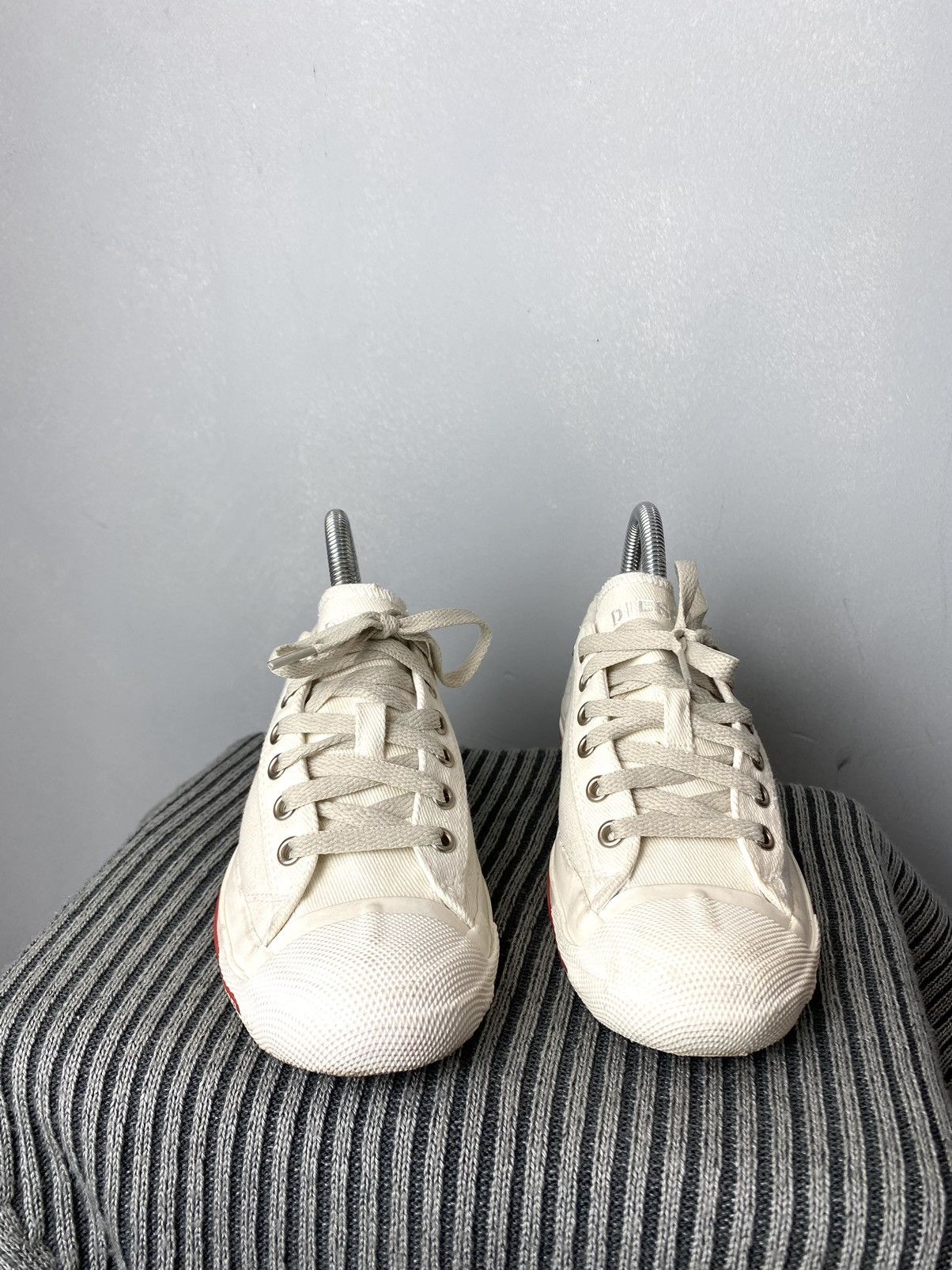 Diesel Vintage Diesel Low Top Design Denim Sneakers Bw Sport Size US 6 / IT 36 - 6 Thumbnail